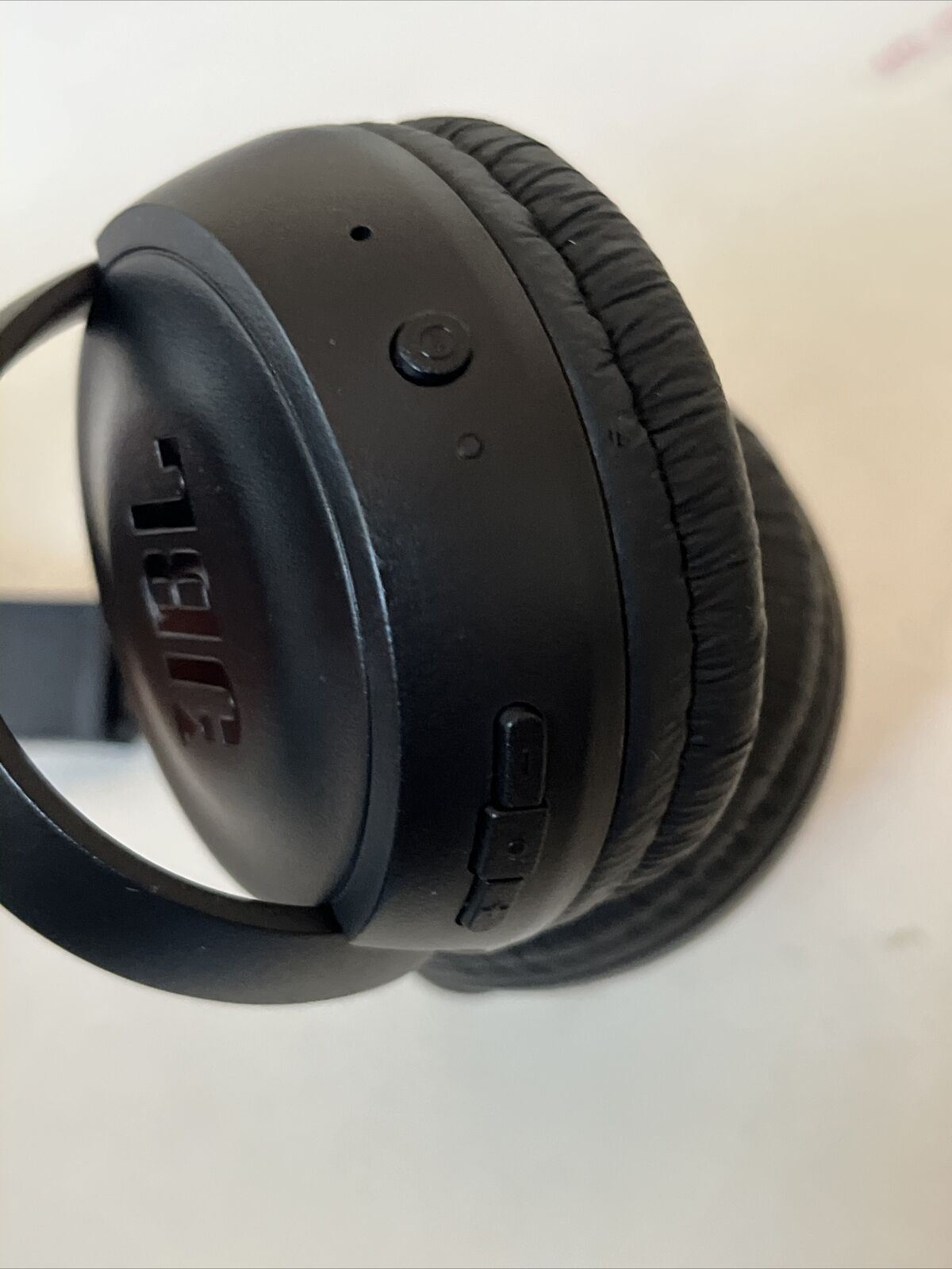 JBL T450BT Wireless Bluetooth On-Ear Headphones - Black