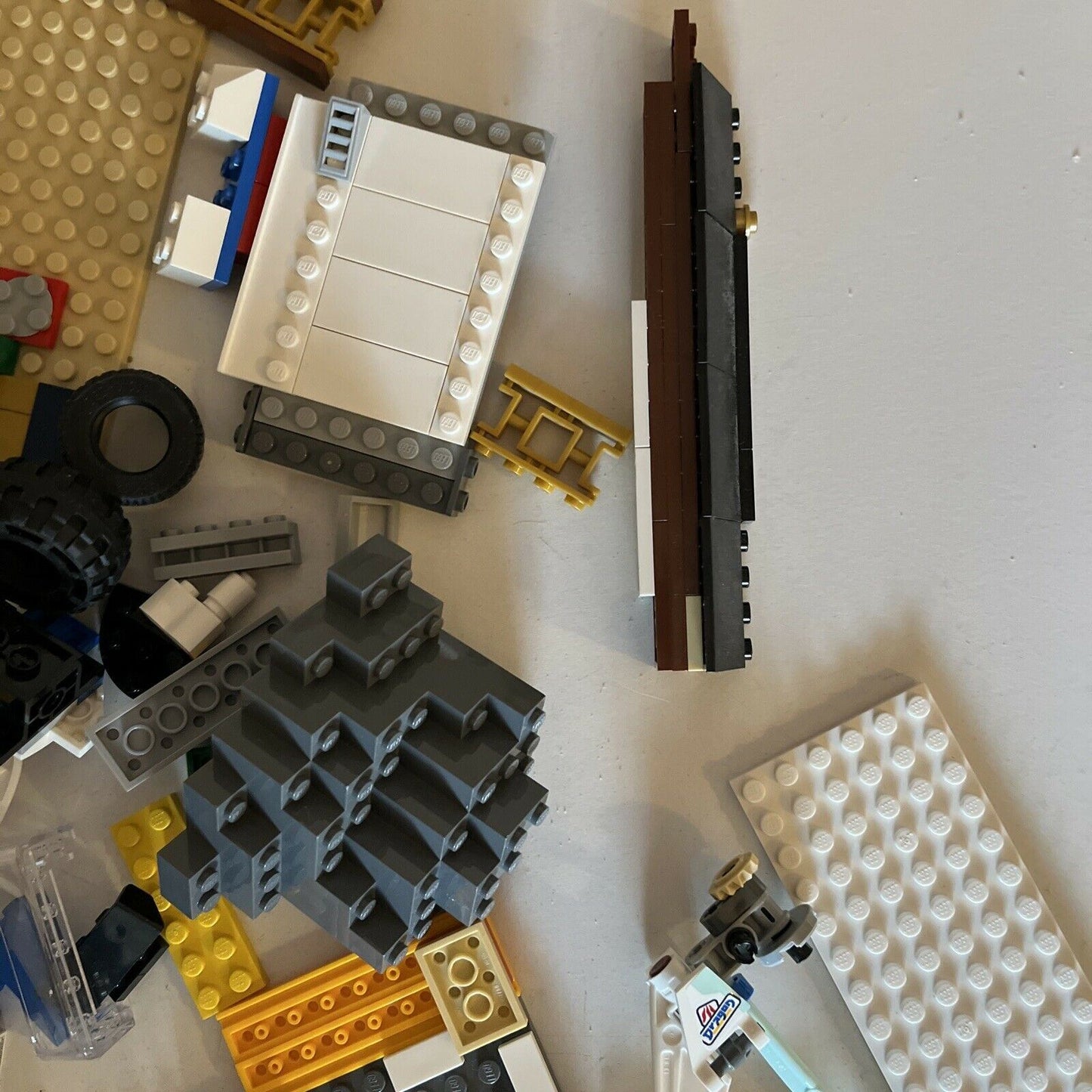 Assorted Bulk Lego Set Jurassic World & Others 750g