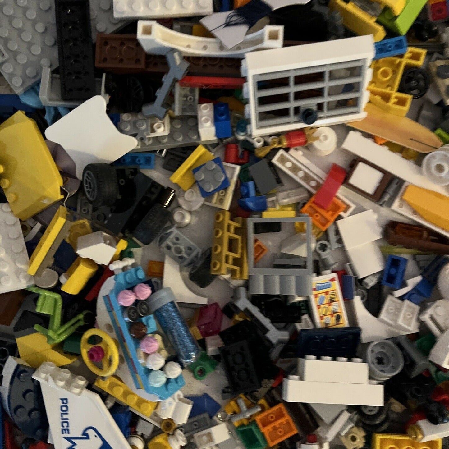 Assorted Bulk LEGO 1.4kg Various items