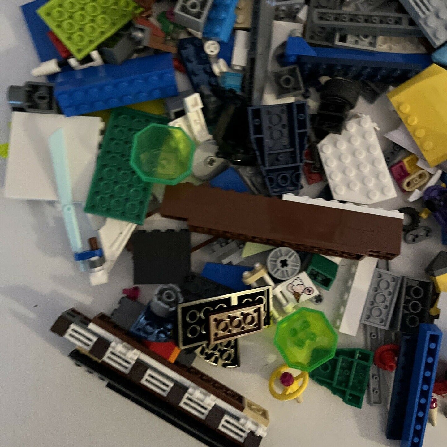 Assorted Bulk LEGO 1.4kg Various items