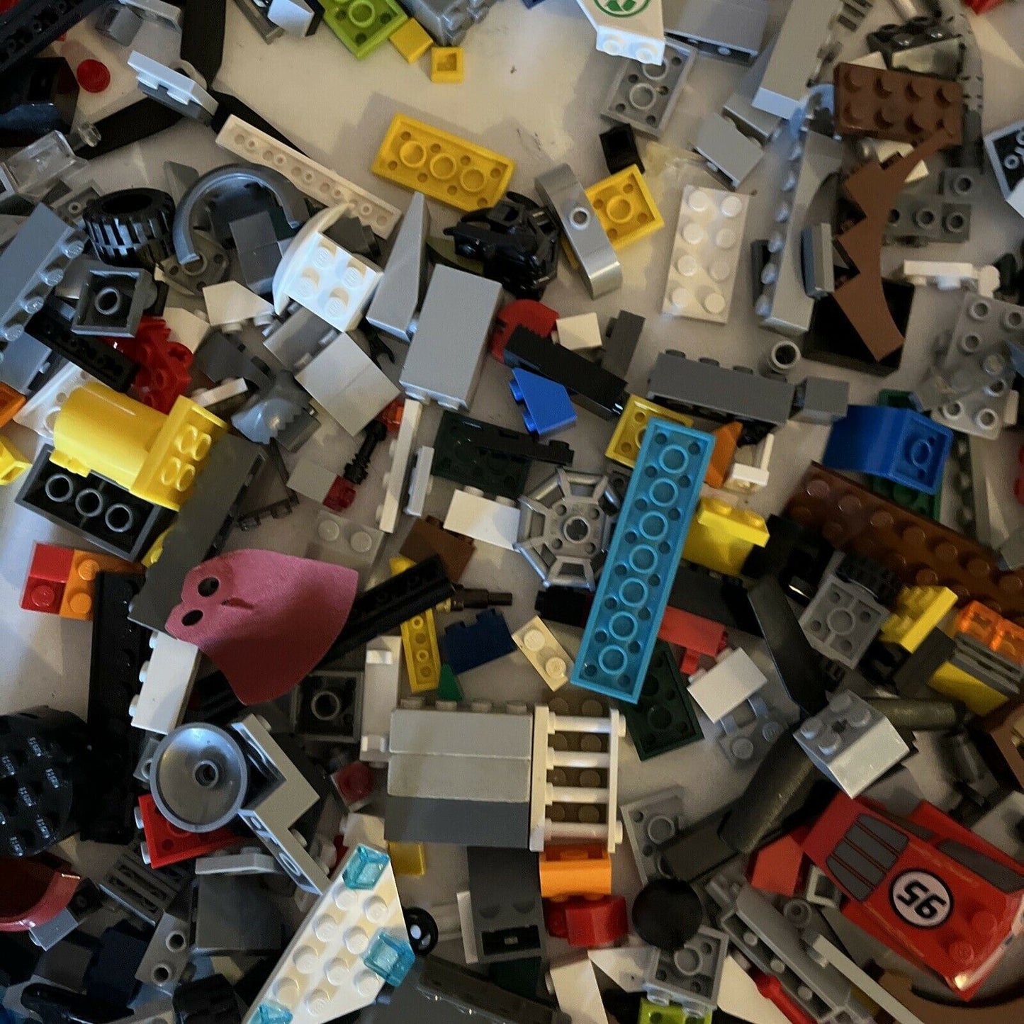 Assorted Lot Bulk LEGO 950g