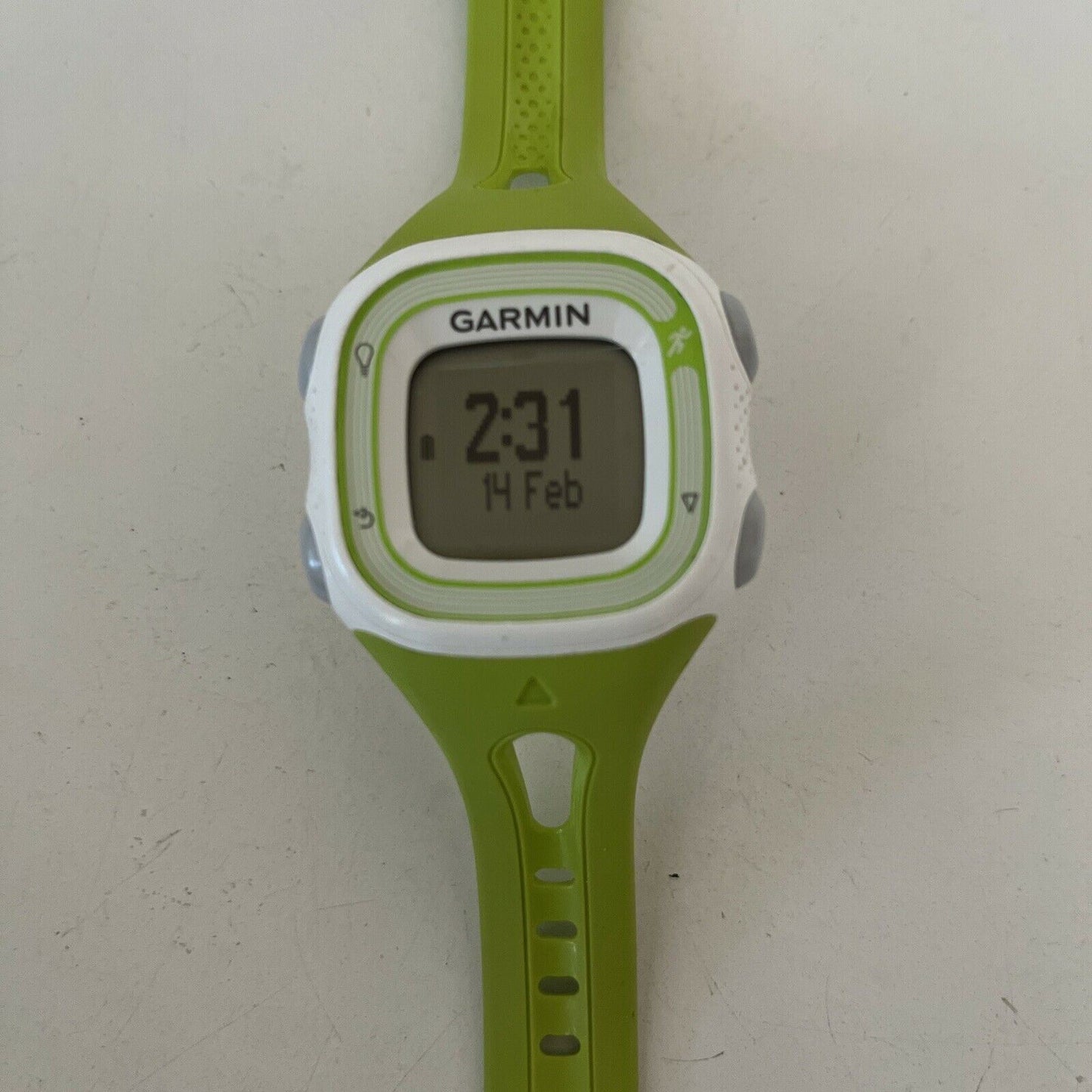 Garmin Forerunner 10 GPS Running Watch