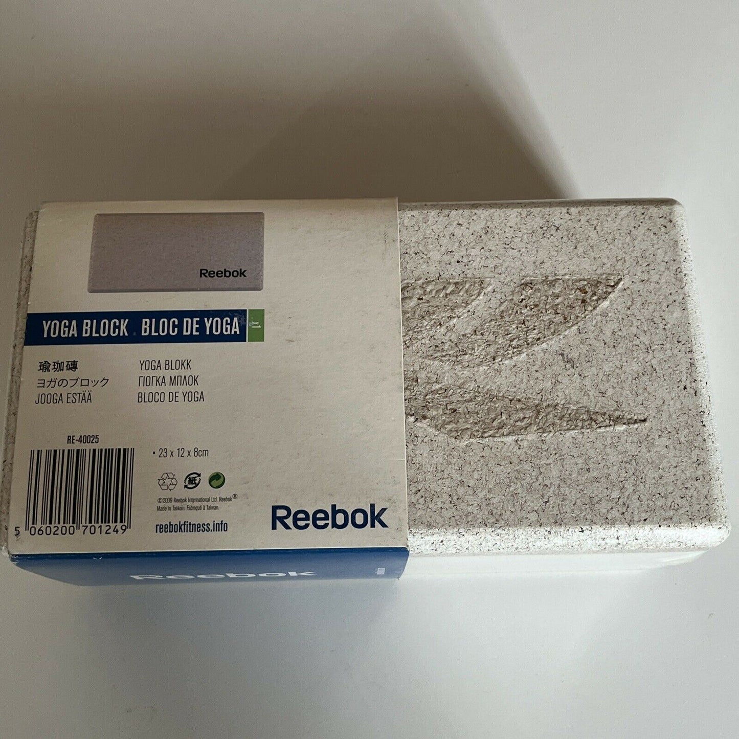 *New Sealed* Reebok Performance Yoga Block