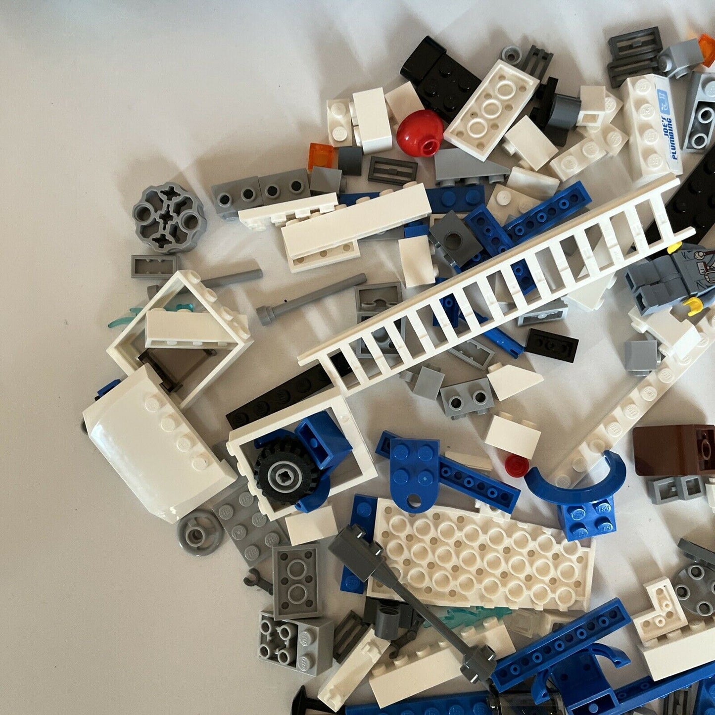 LEGO 70811 The LEGO Movie The Flying Flusher Incomplete Uncounted