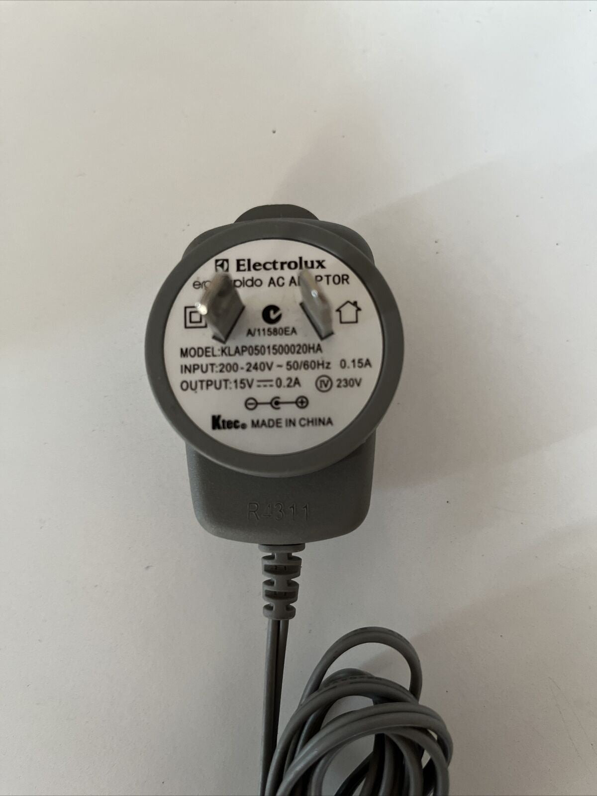 Genuine Electrolux Ergorapido AC Adaptor KLAP0501500020HA Power Supply 15v 0.2A
