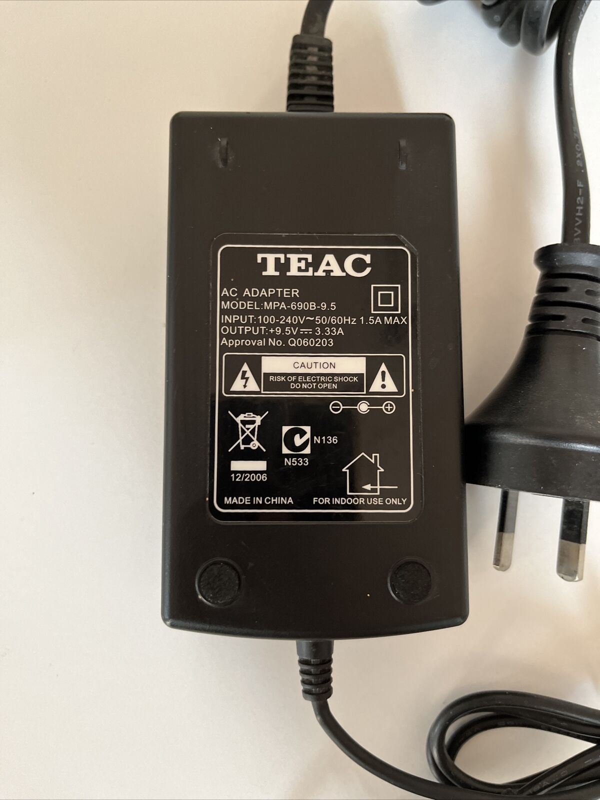 Genuine Teac AC Adapter MPA-690B-9.5 Power Supply 9.5V 3.33A