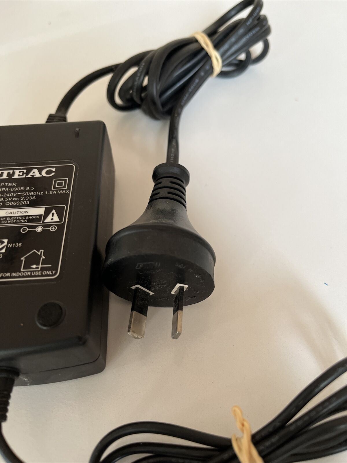 Genuine Teac AC Adapter MPA-690B-9.5 Power Supply 9.5V 3.33A
