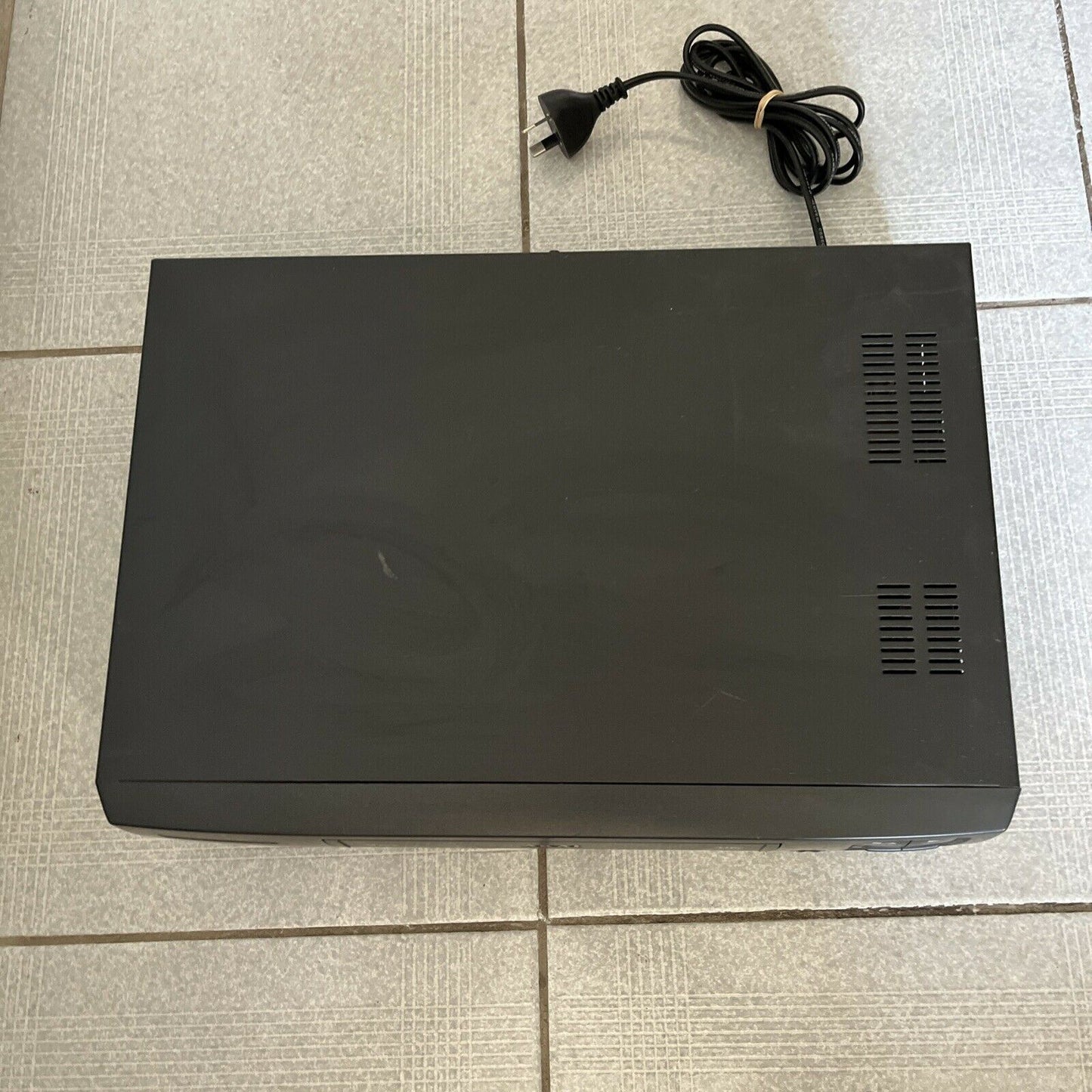 Akai VS-G445 VCR Player Recorder NTSC/PAL Playback VHS