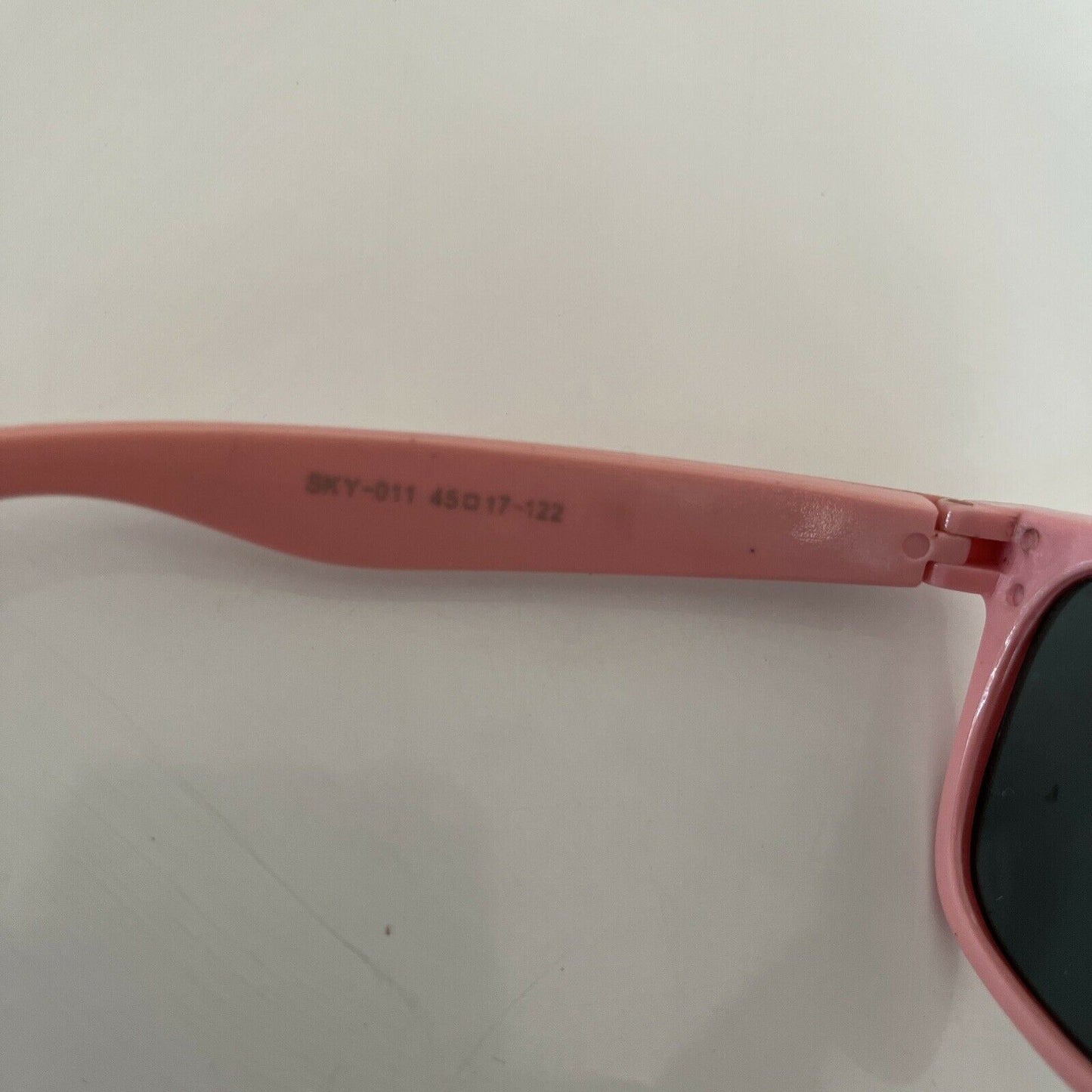 Ray-Ban Sky-011 45-17 122 Kids Sunglasses 12.5cm Pink