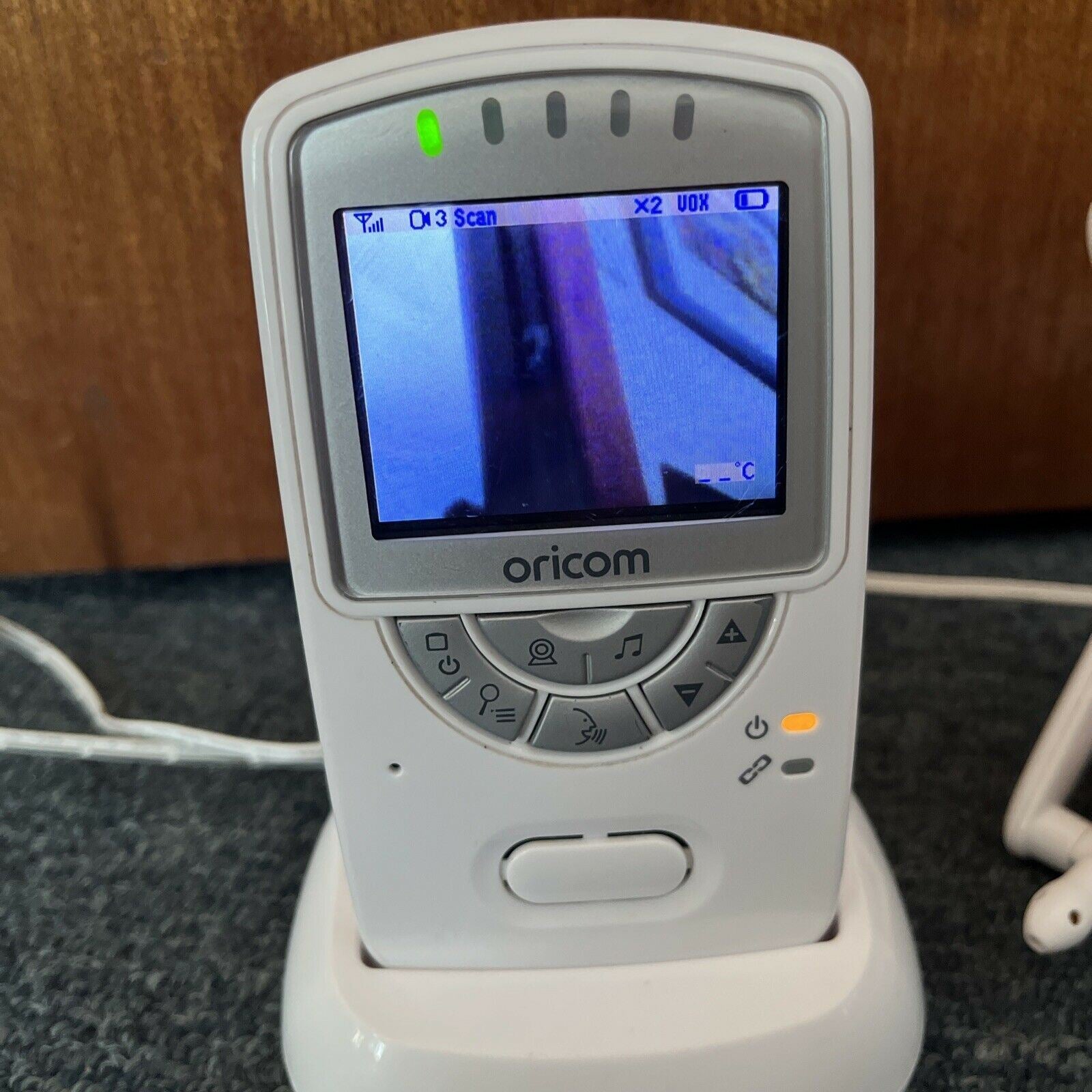 Oricom baby 2024 monitor 710