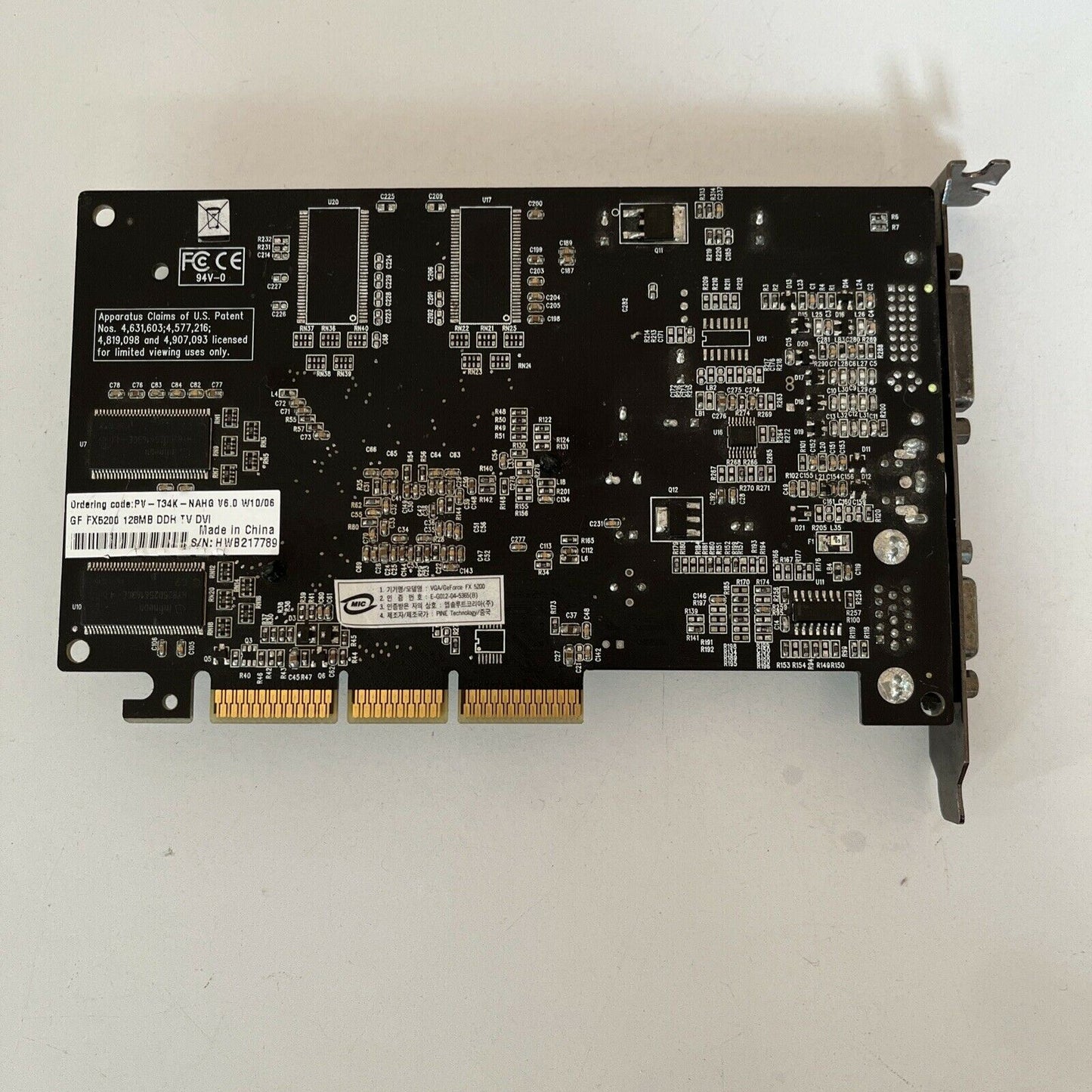 XFX NVIDIA GeForce FX 5200 (PVT34KNAHG) 128 MB DDR SDRAM AGP 4x/8x Graphics
