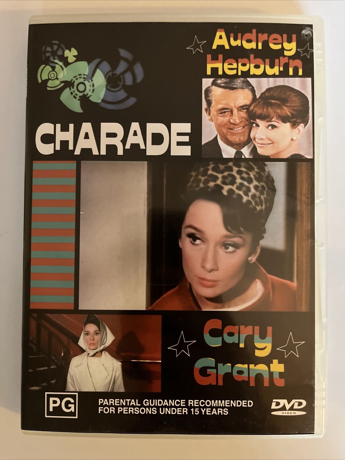 Charade (DVD, 1963) Cary Grant, Audrey Hepburn, Walter Matthau, James Coburn