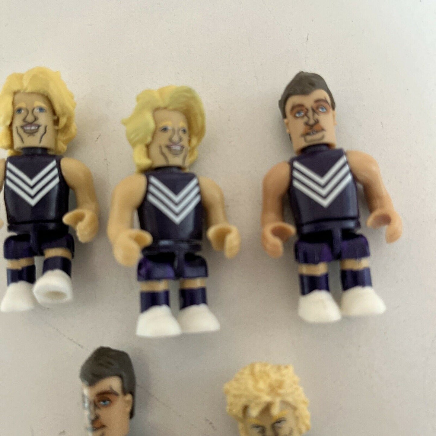 2016 AFL Micro-figures Australian Football Fremantle - Mundy, Sandilands, Mayne