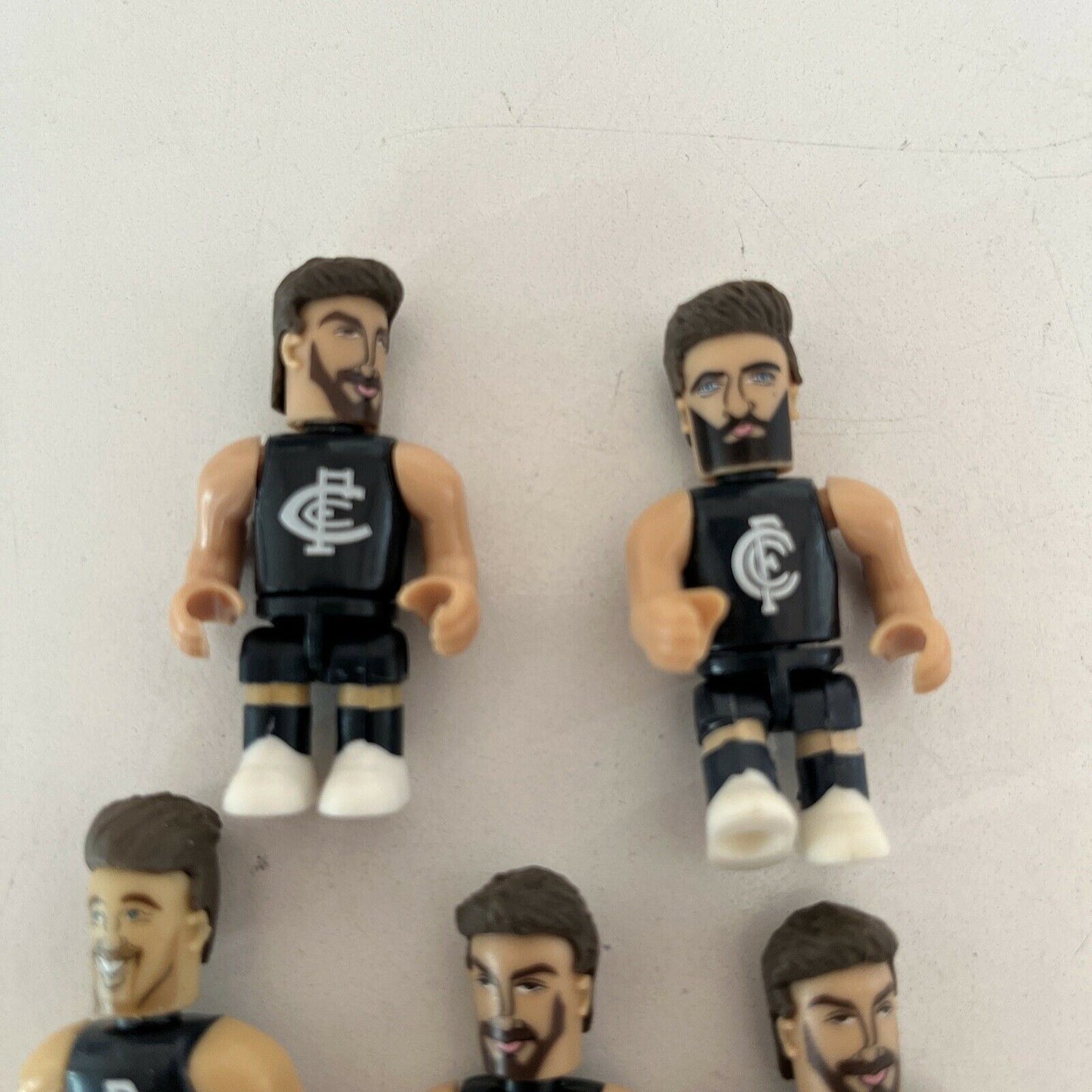5x AFL Micro-figures Carlton Football Club - Walker, Simpson, Thomas