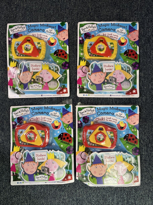 4x Ben & Holly's Little Kingdom Magic Minibeast Camera & Stickers