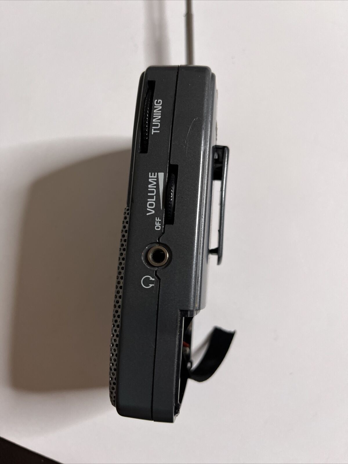 Audiosonic Portable AM/FM Radio with Speaker (Missing Battery Lid)