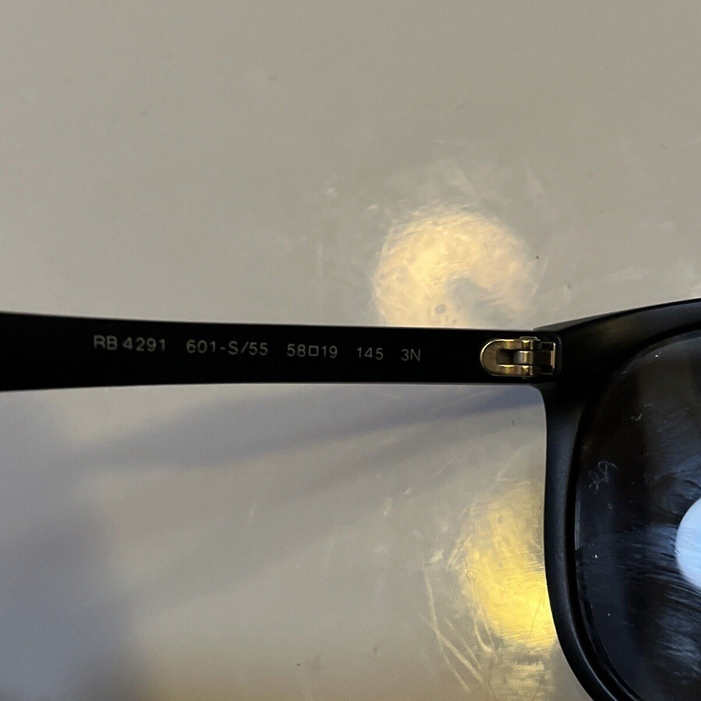 Ray-Ban Sunglasses RB 4291 601-S/55 58-19 145 3N with Maui Jim Case