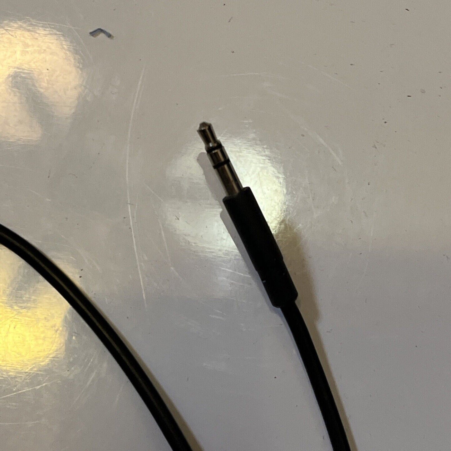 Belkin Tunecast Auto FM Transmitter with USB Cigarette Charger F8Z439