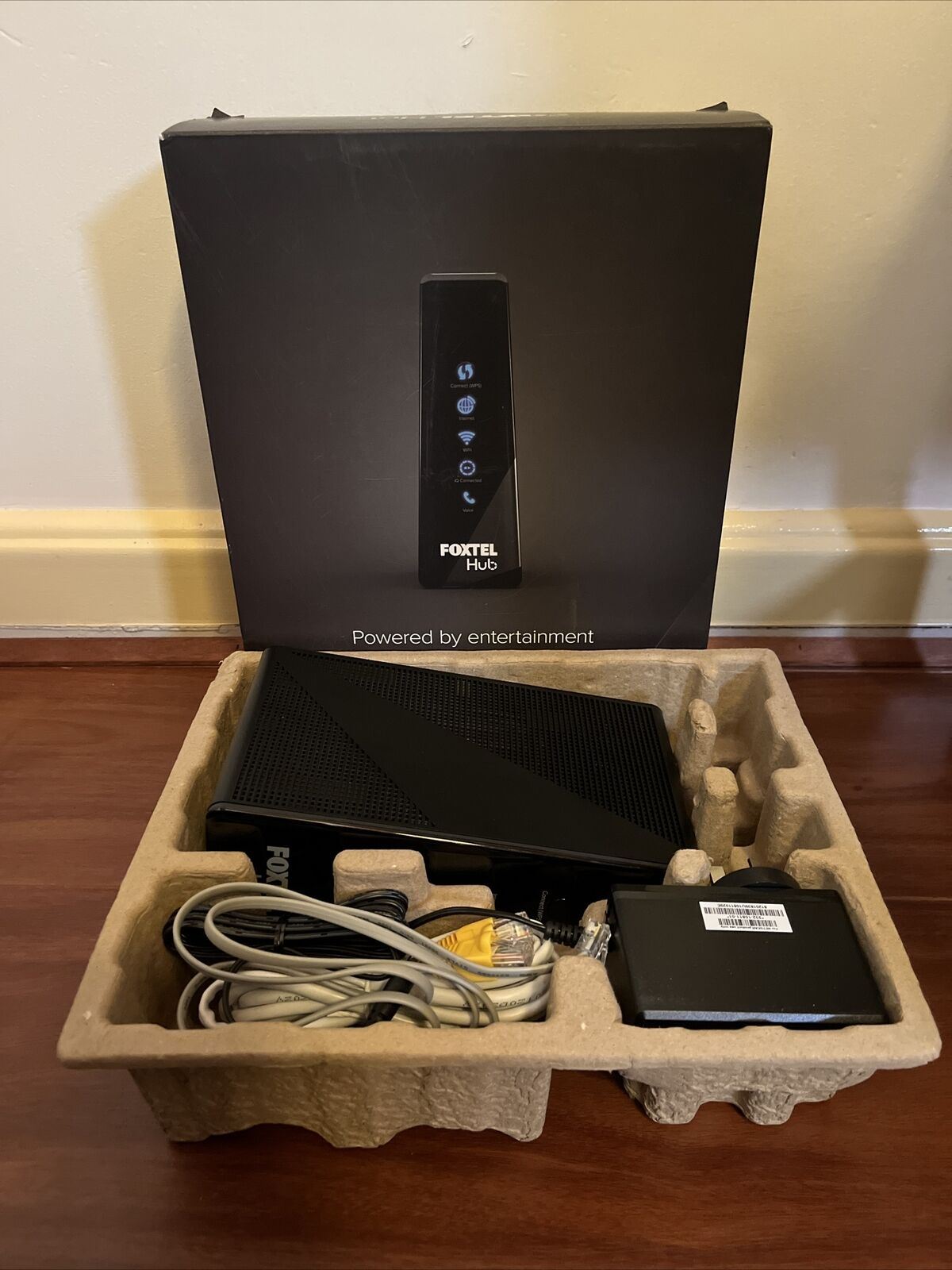 Foxtel Hub WiFi Modem by Netgear (V6510-1FXAUS)