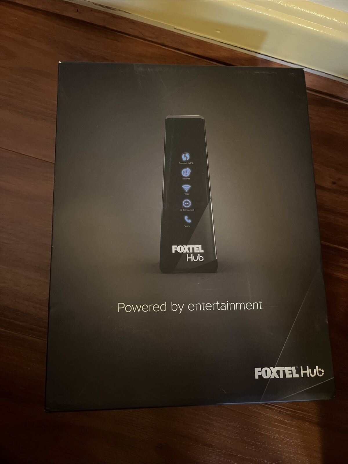 Fox Modem Foxtel Hub WiFi Modem by Netgear (V6510-1FXAUS) – Retro Unit