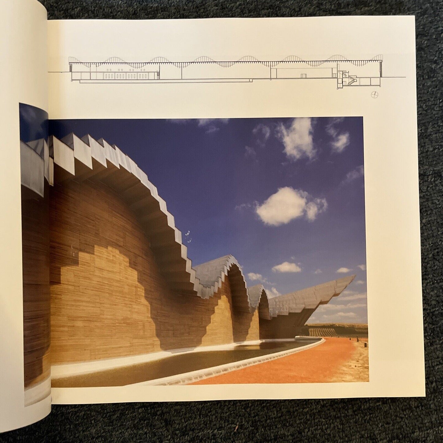 Adventurous Wine Architecture by Michael Webb (Hardcover, 2005)