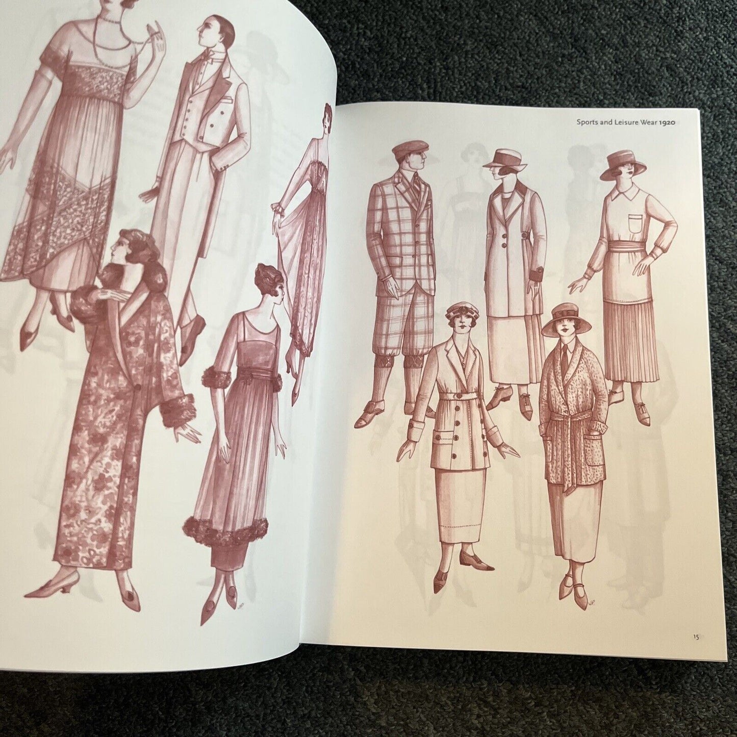 The Complete Fashion Sourcebook: 2,000 Illustrations by John Peacock Hardcover
