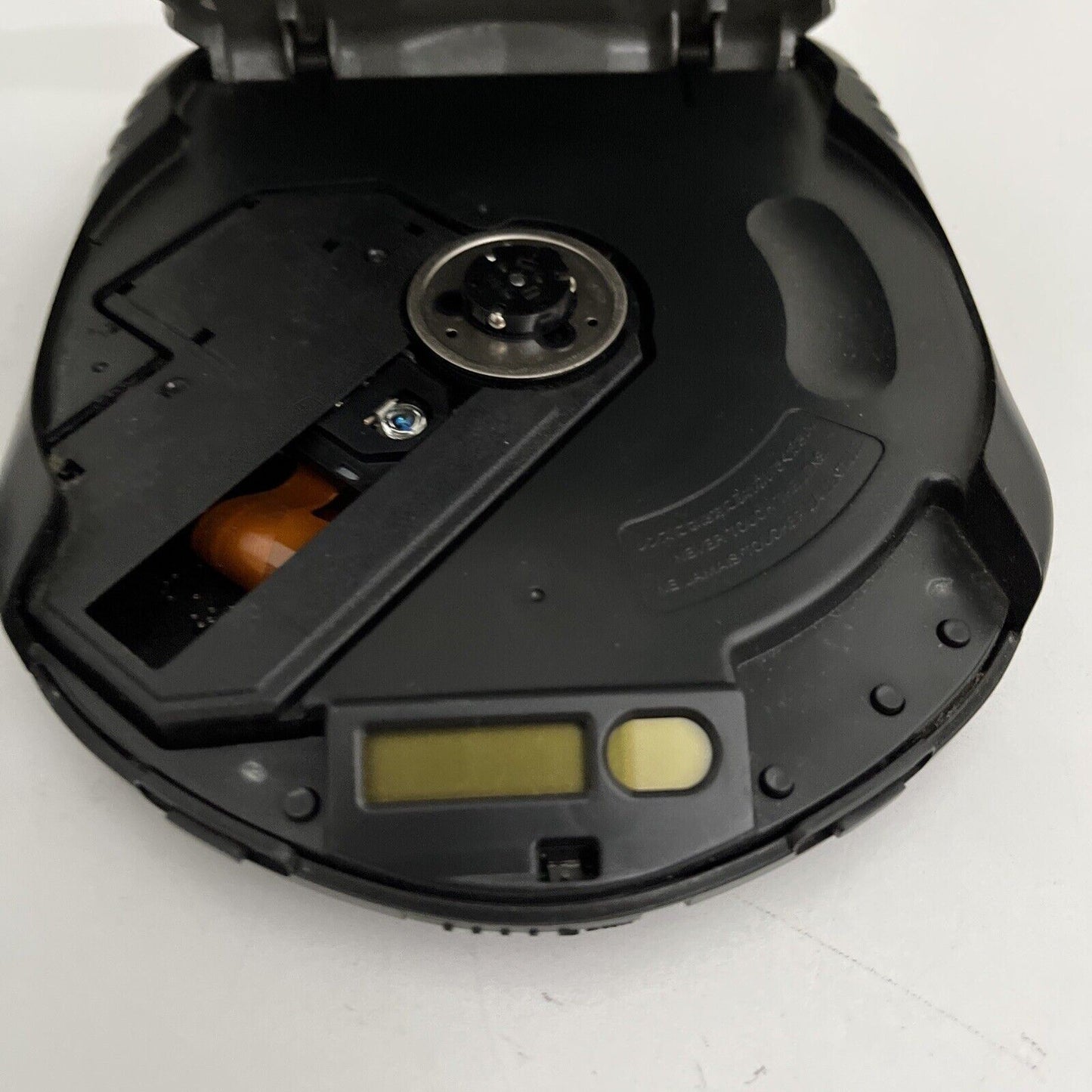 Kenwood Extra Bass Boost Portable CD Player DPC-X301 Working But Skips