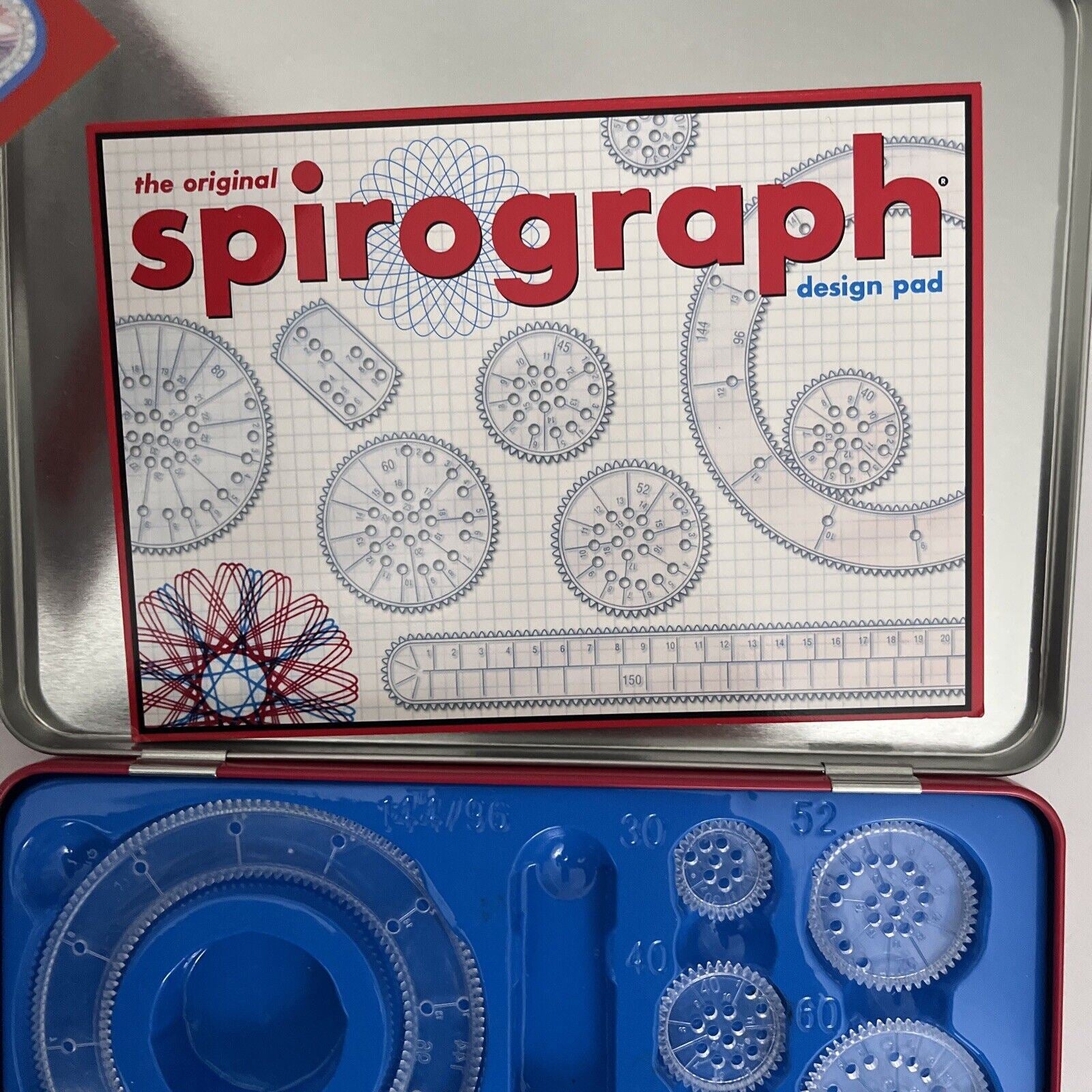 Spirograph Design Tin Set