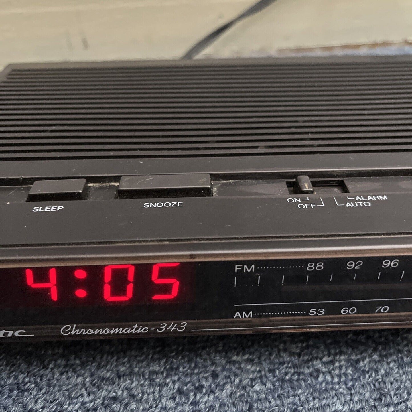 Vintage Realistic Chromatic -343 Alarm Clock Radio