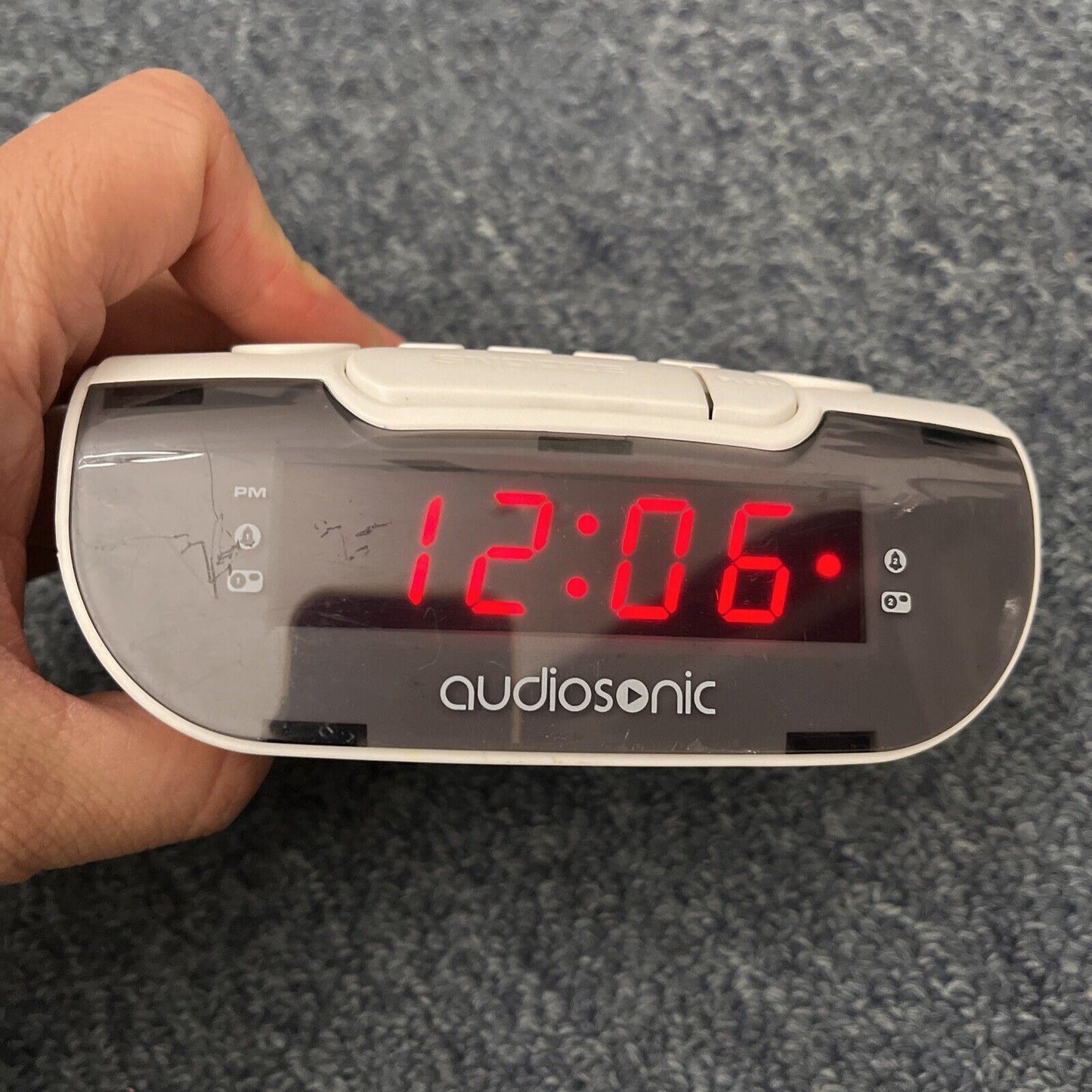 Audiosonic CR-06PL Digital Clock Alarm Radio