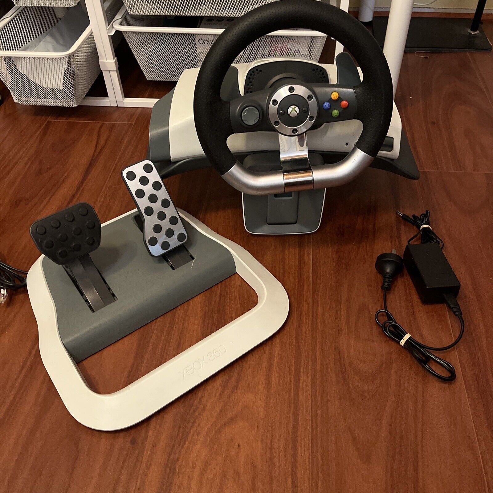 Official Microsoft Xbox 360 Wireless Racing Wheel with Desk Mount ...