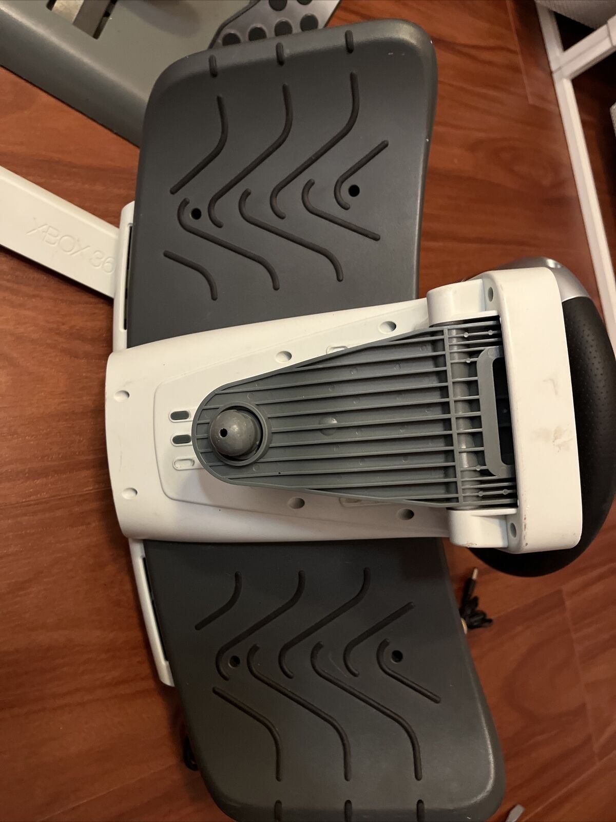 Official Microsoft Xbox 360 Wireless Racing Wheel with Desk Mount ...