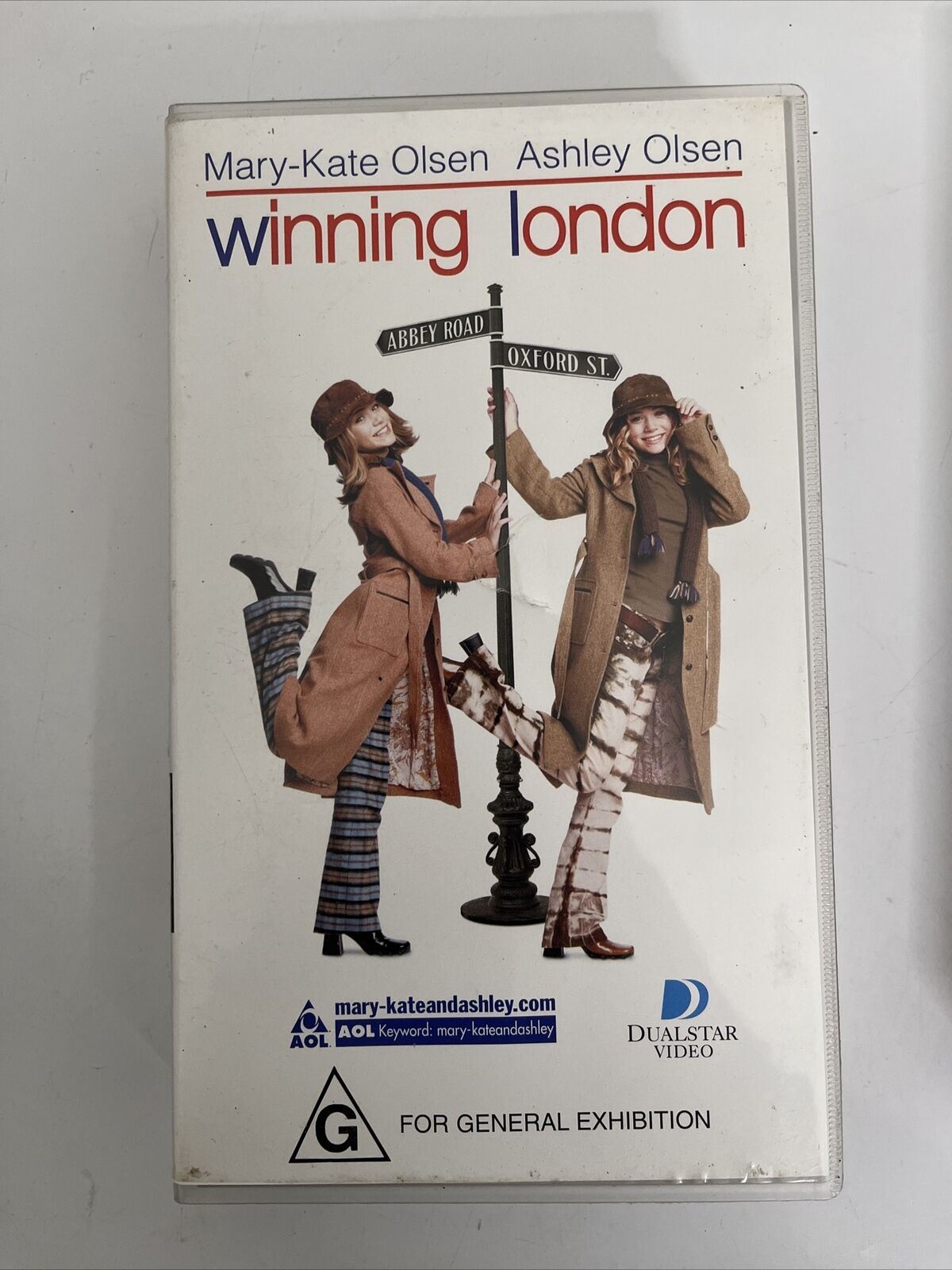 3x Mary Kate & Ashley Olsen - Winning London, When in Rome, Passport Paris VHS