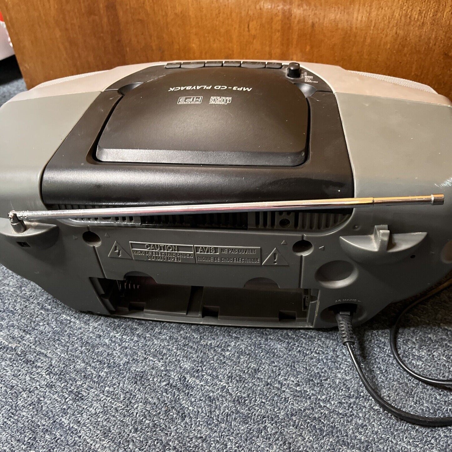 Philips AZ1315/10 Cassette Tape Radio MP3 CD Player Recorder Boombox