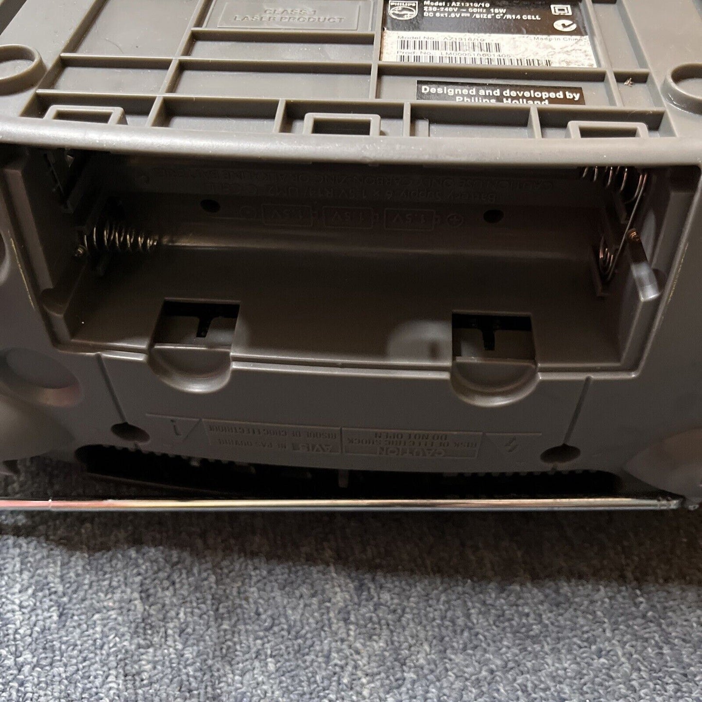 Philips AZ1315/10 Cassette Tape Radio MP3 CD Player Recorder Boombox