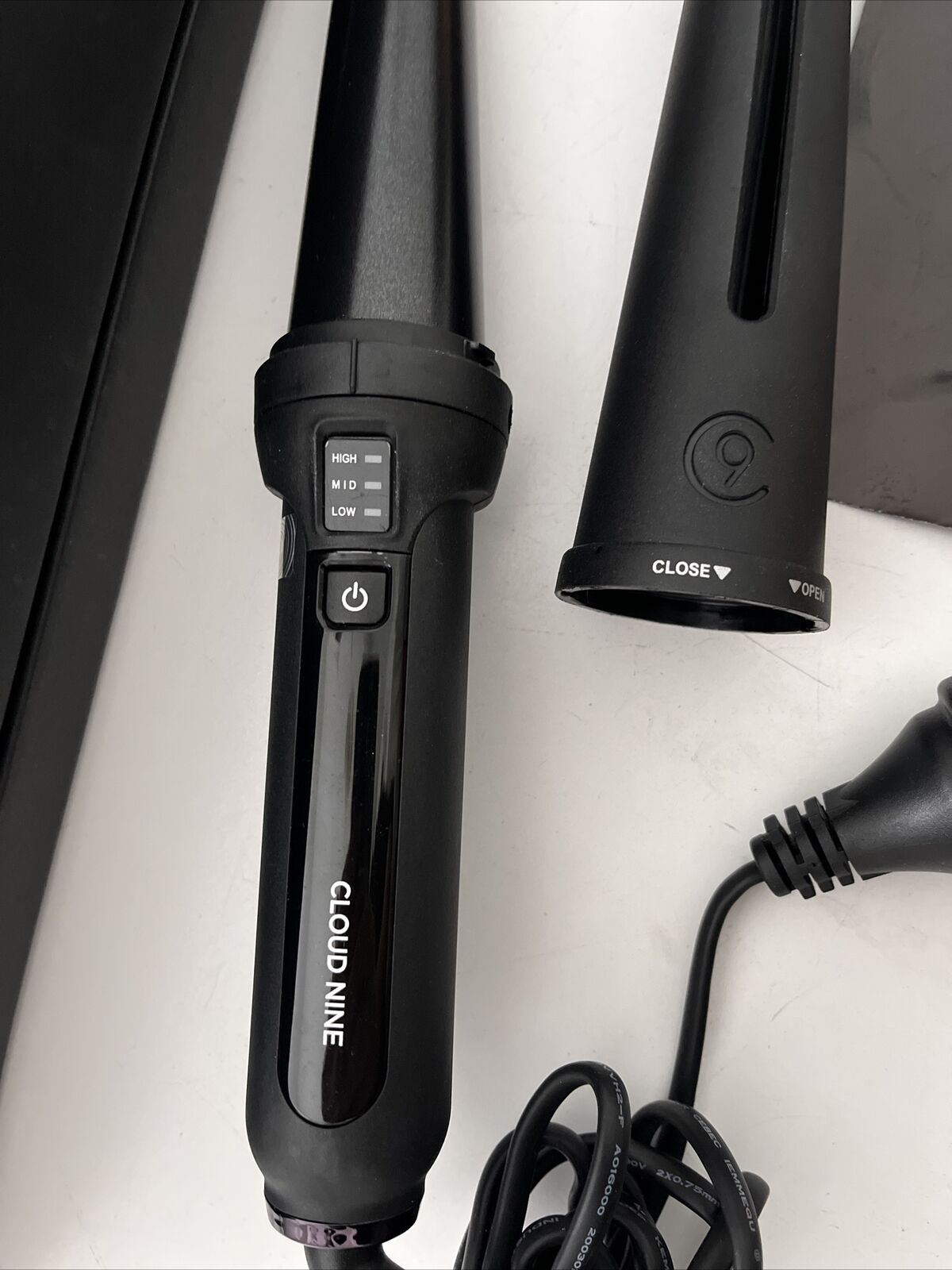Cloud Nine The Wand Curling Iron Ceramic