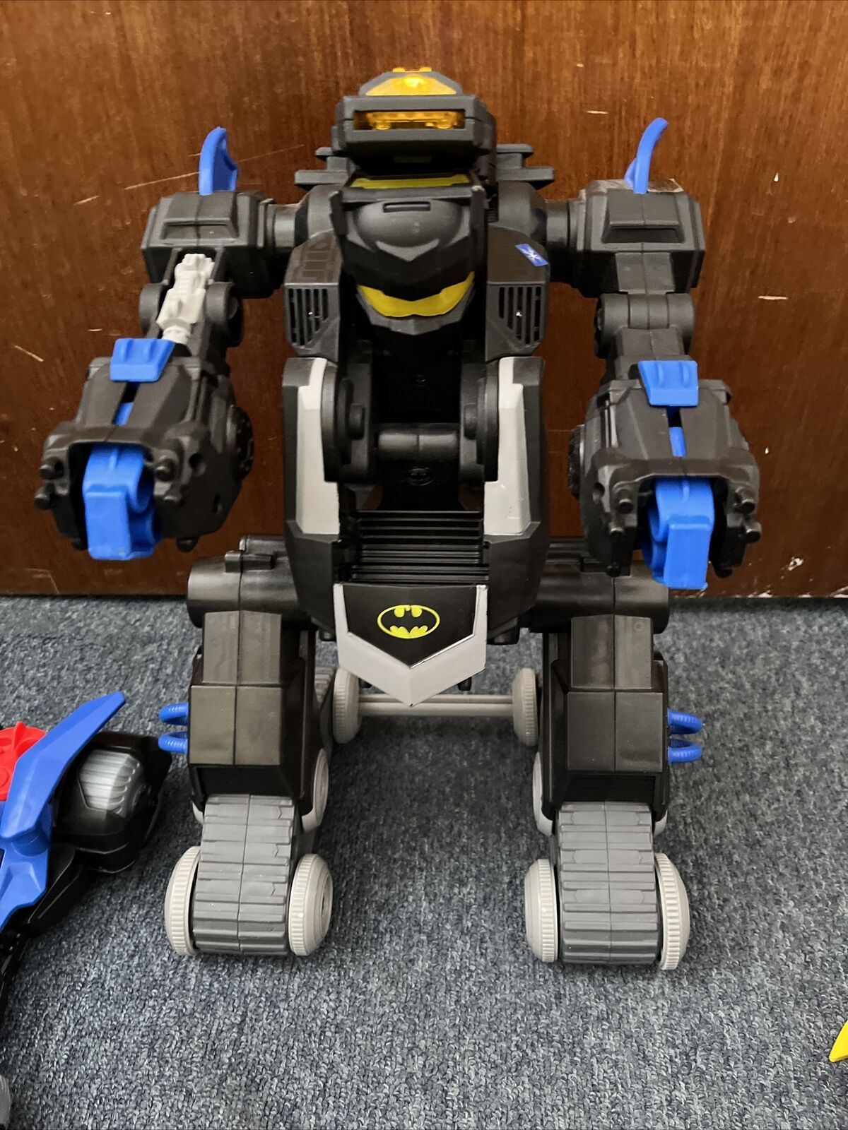 Imaginext Batman Transforming Batbot Remote Control + Batmobile + Helicopter