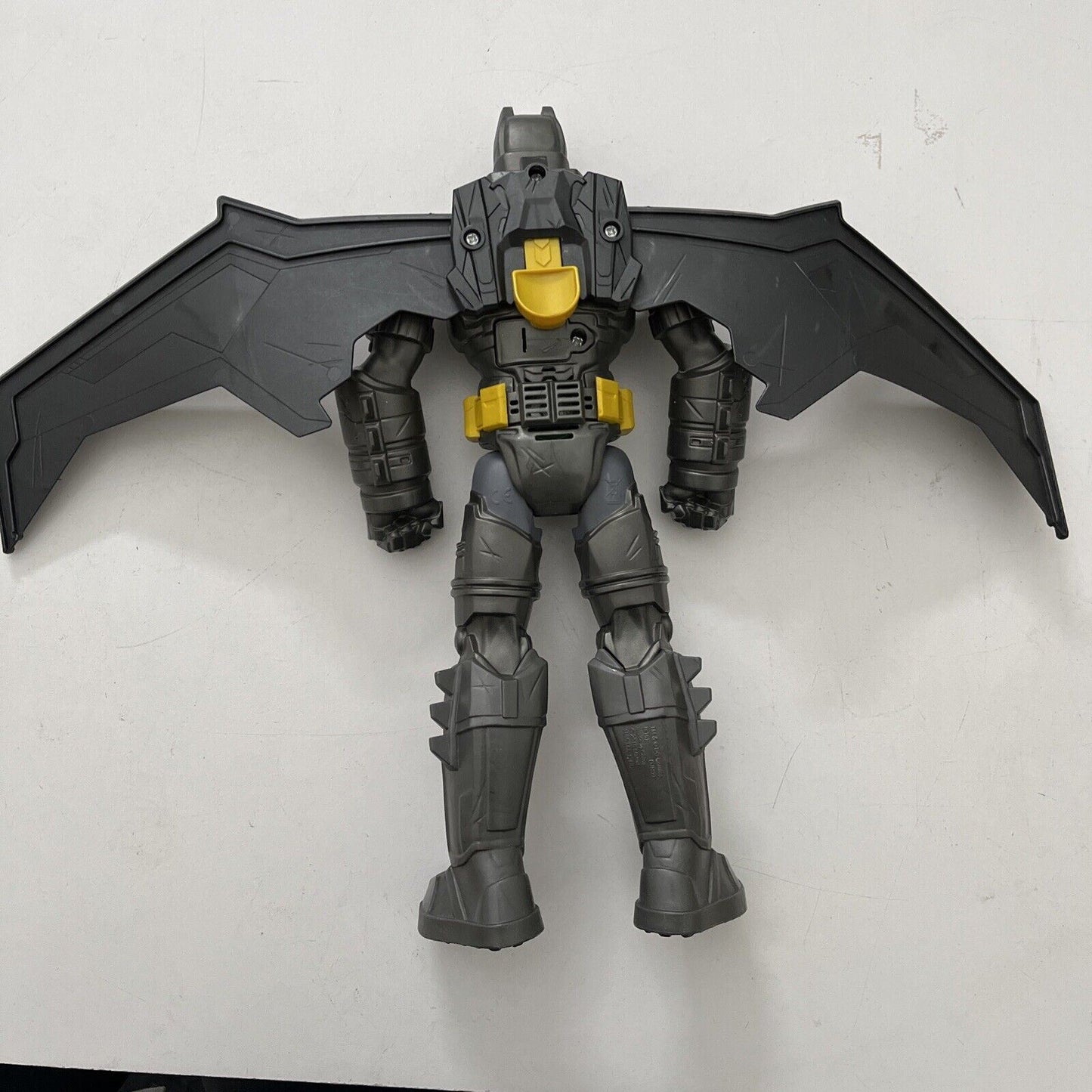 Mattel Batman v Superman: Dawn of Justice Electro-Armor Batman 12" Figure