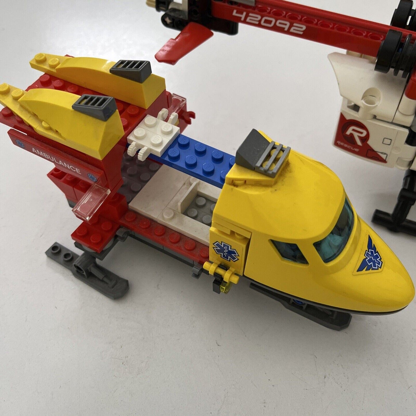 LEGO Technic Rescue Helicopter & Ambulance Set (42092) Incomplete