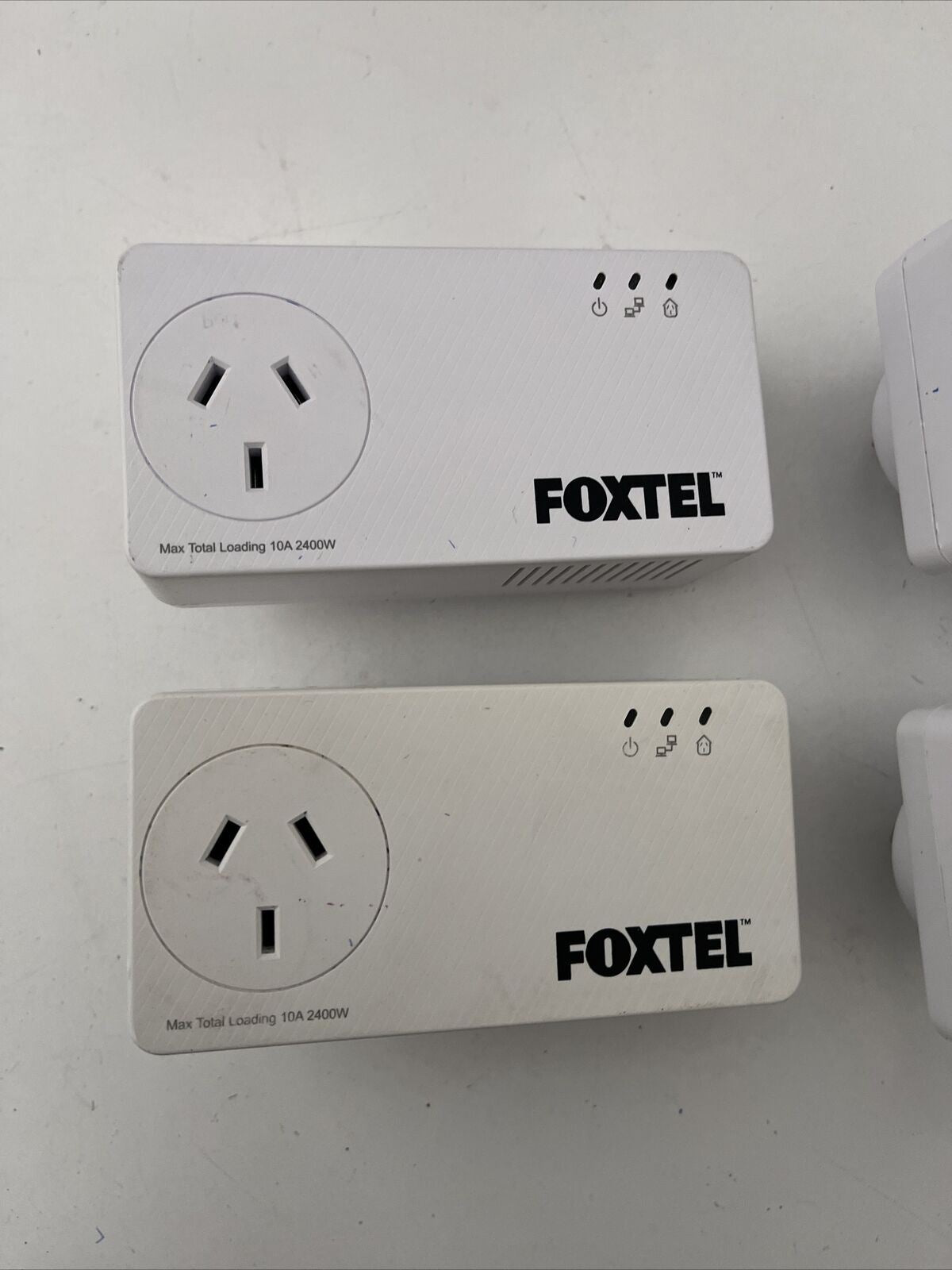 4x NetComm NP511 500Mbps Powerline Kit AC Passthrough