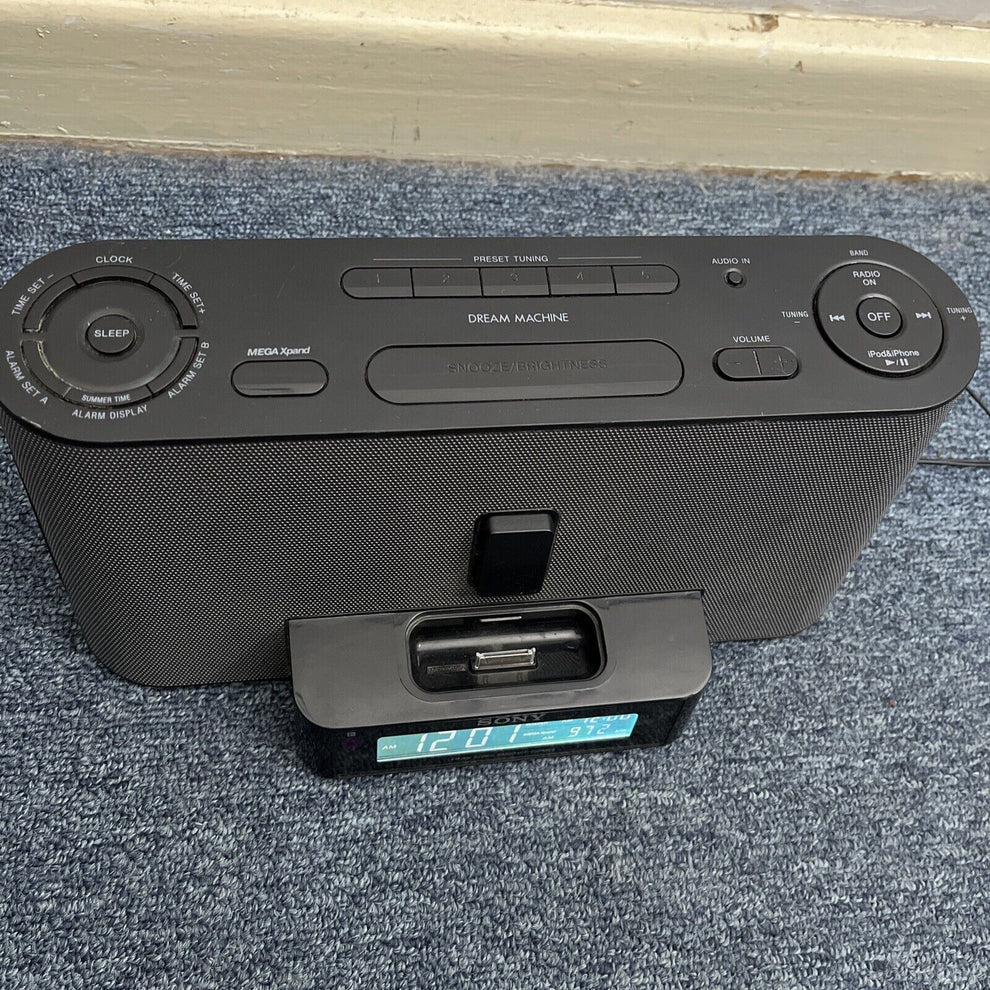 Sony FM/AM Alarm Clock Radio ICFC1iPMK2 30pin Speaker Dock FM/AM