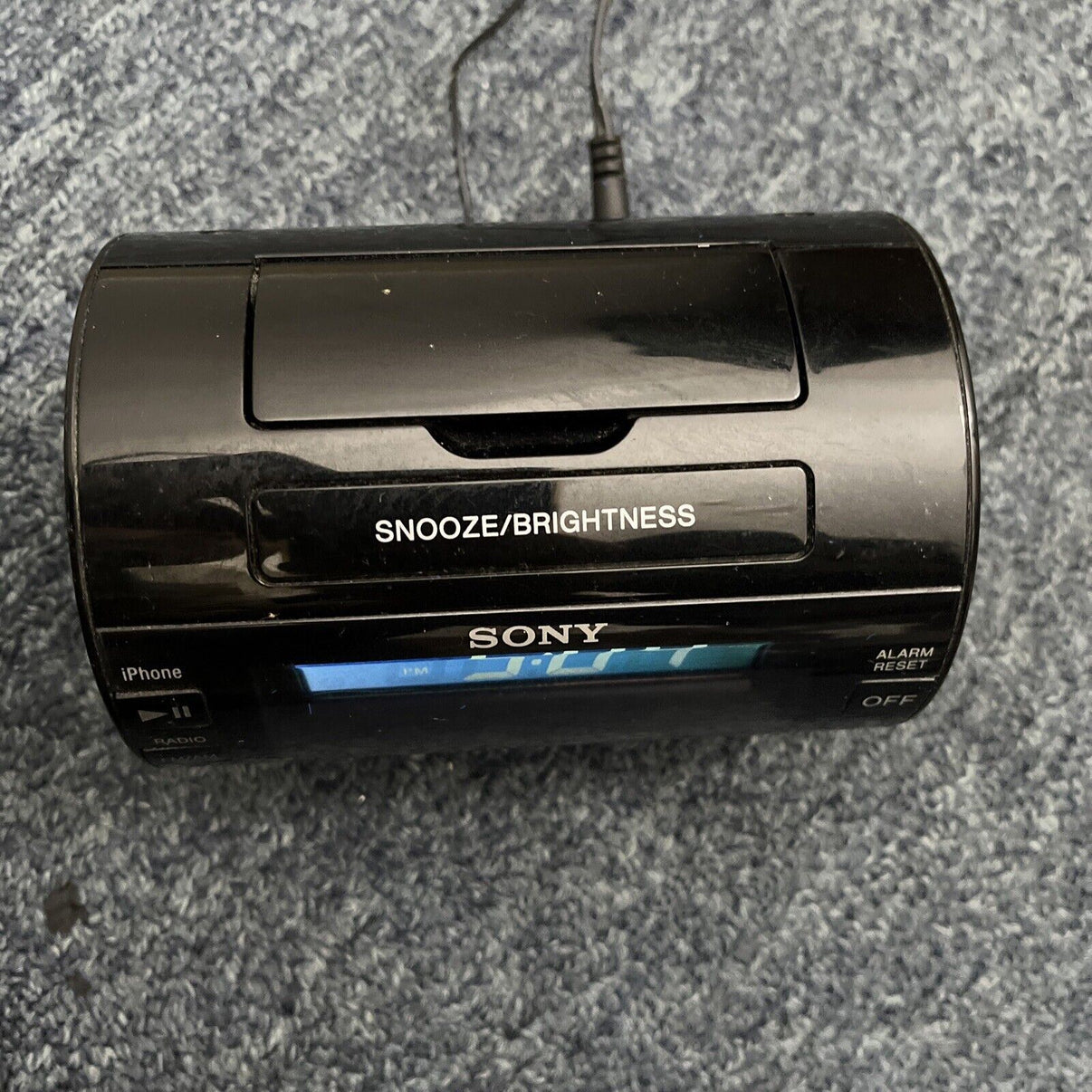 Sony ICFC11iP Alarm Clock AM/FM Radio Lightning Dock Speaker Snooze F