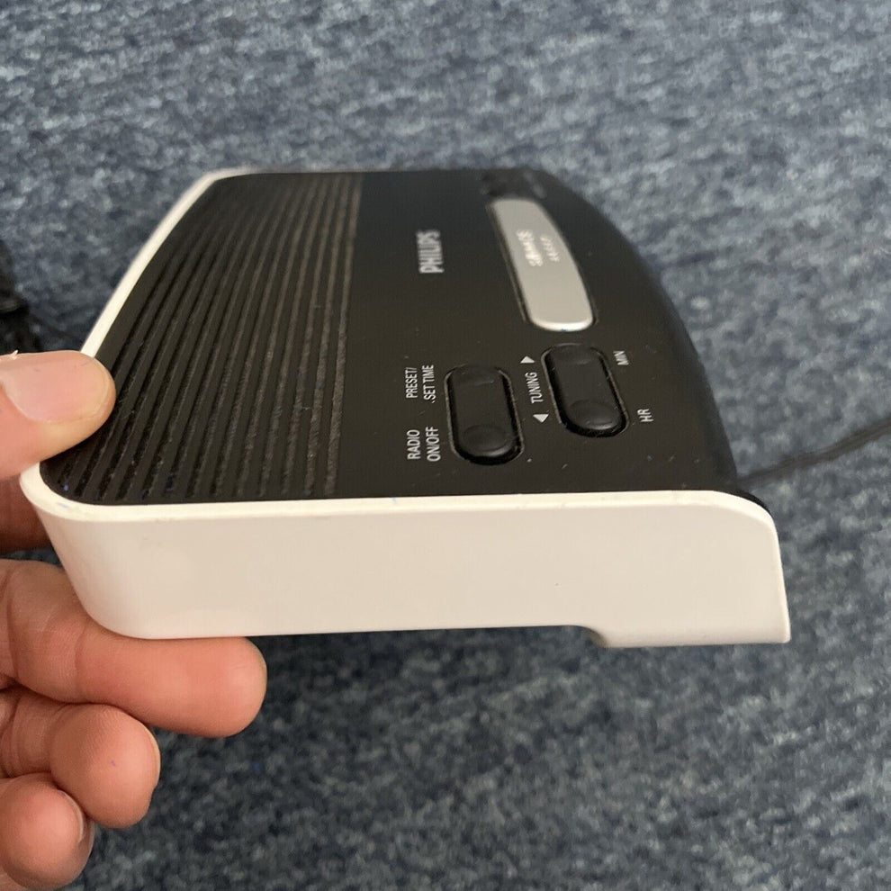 Philips AJ3123/70 Alarm Clock FM Radio with Snooze Function Retro Unit