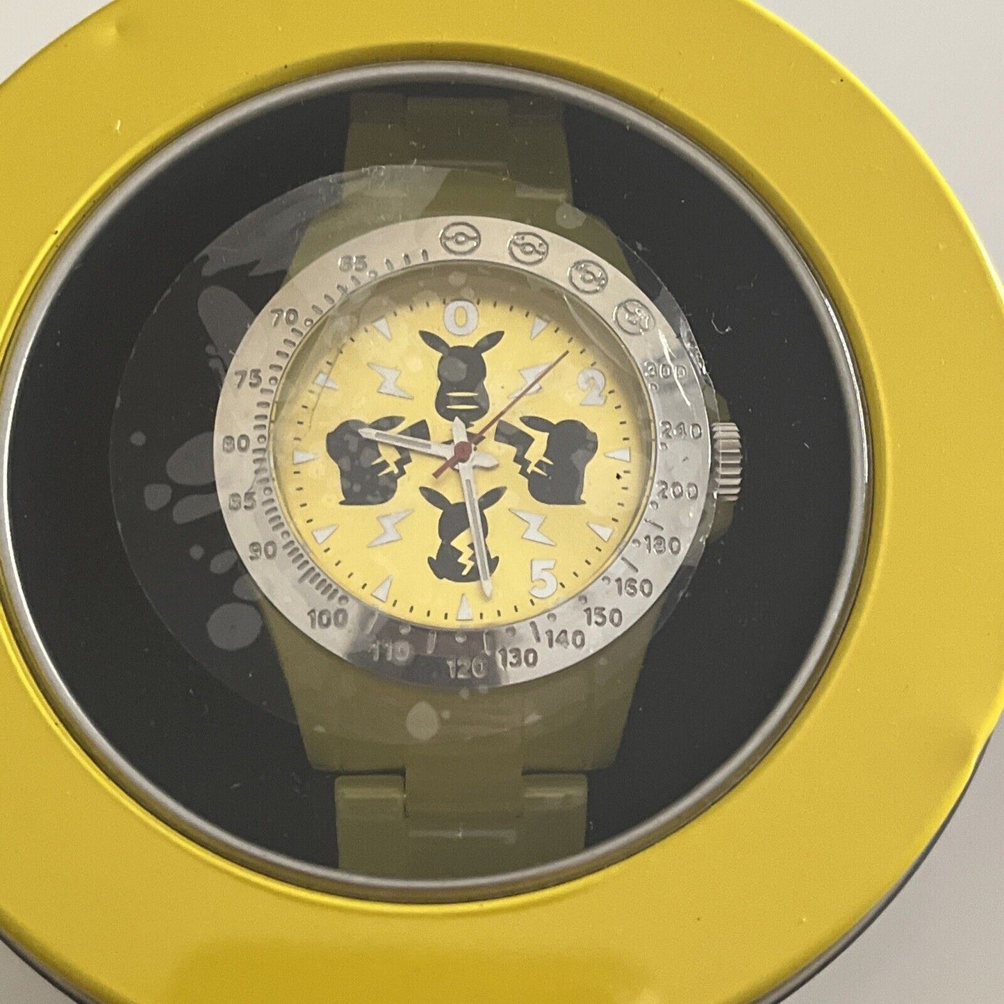 Genuine Official Pokemon Pikachu Yellow Watch NEW