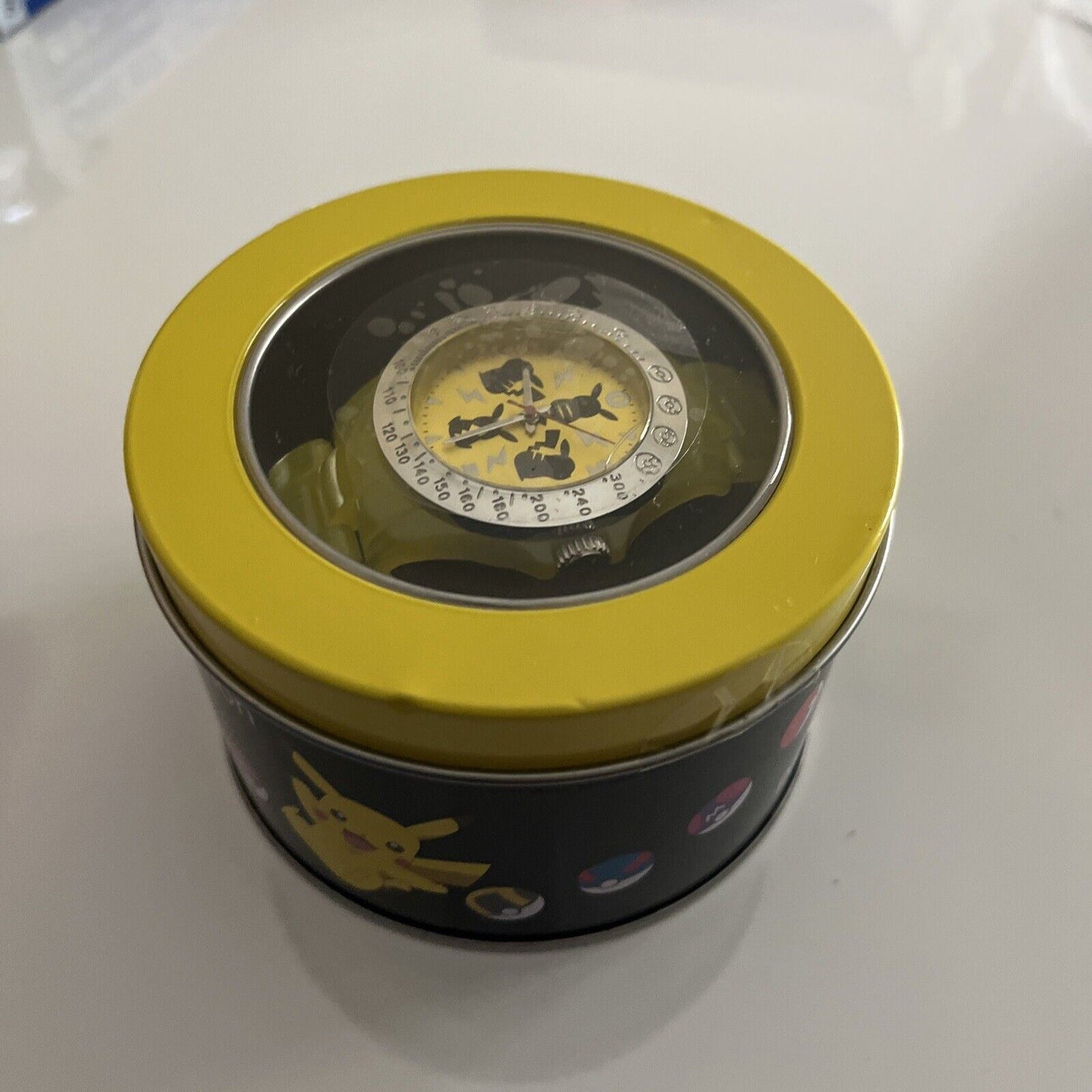 Genuine Official Pokemon Pikachu Yellow Watch NEW