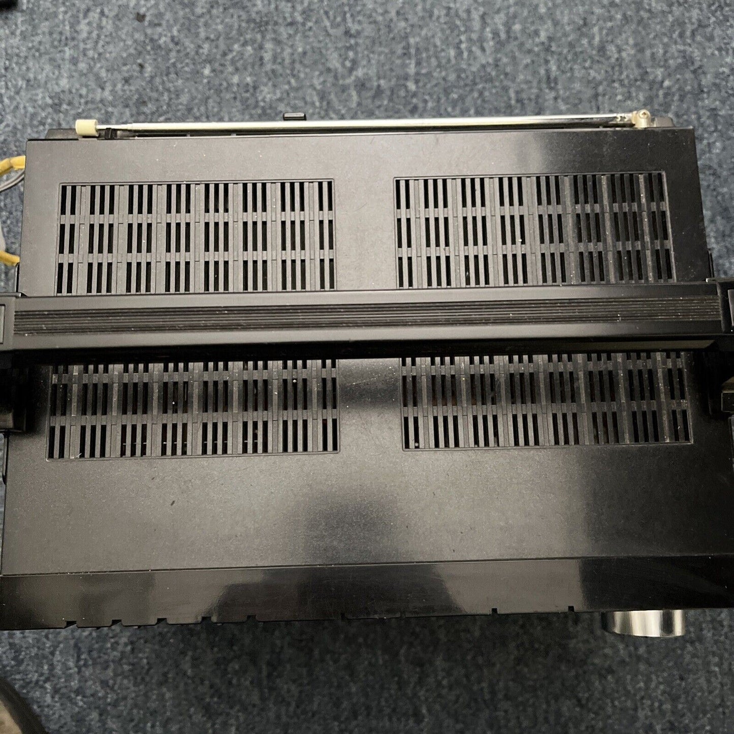 Toshiba SX700 FM/MW/SW Stereo Radio Cassette Recorder *For Parts Repair no sound