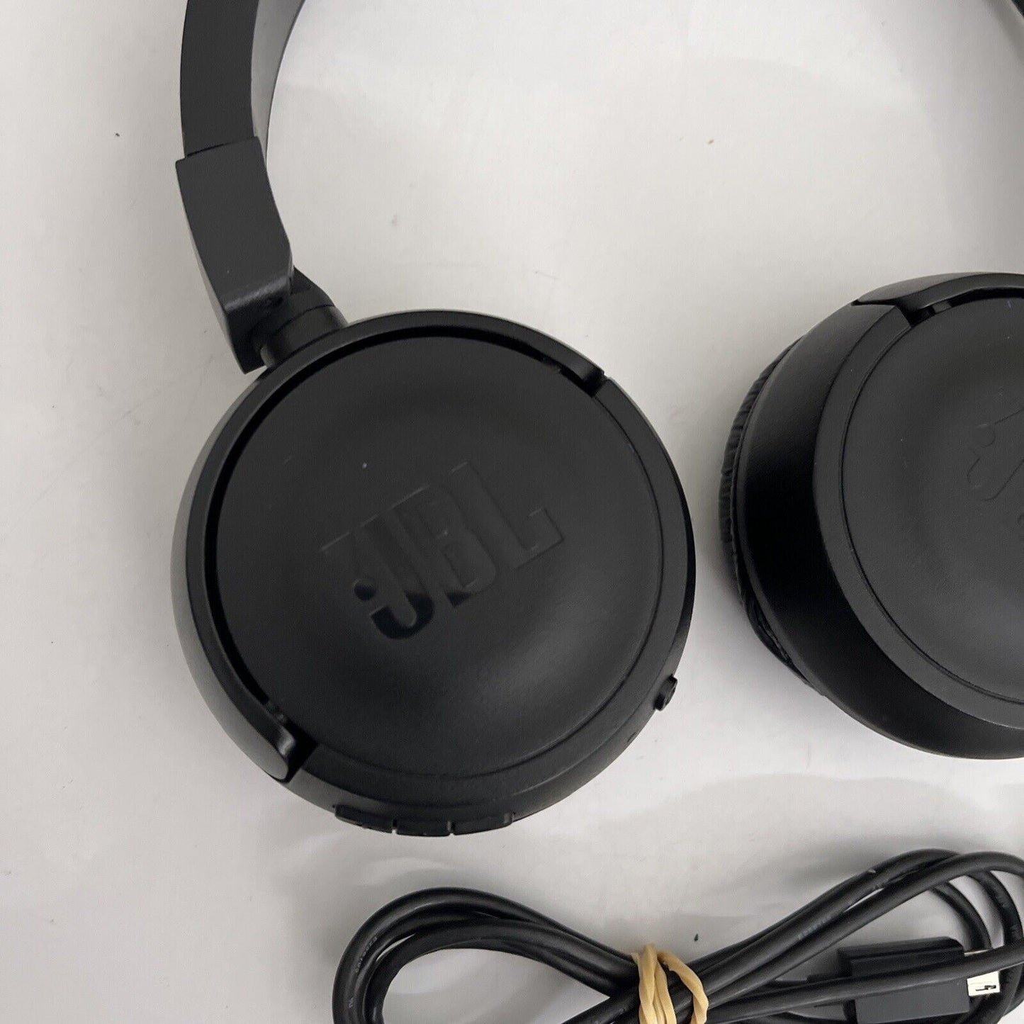 JBL T450BT Bluetooth Headphones with JBL Pure Bass - Tested working