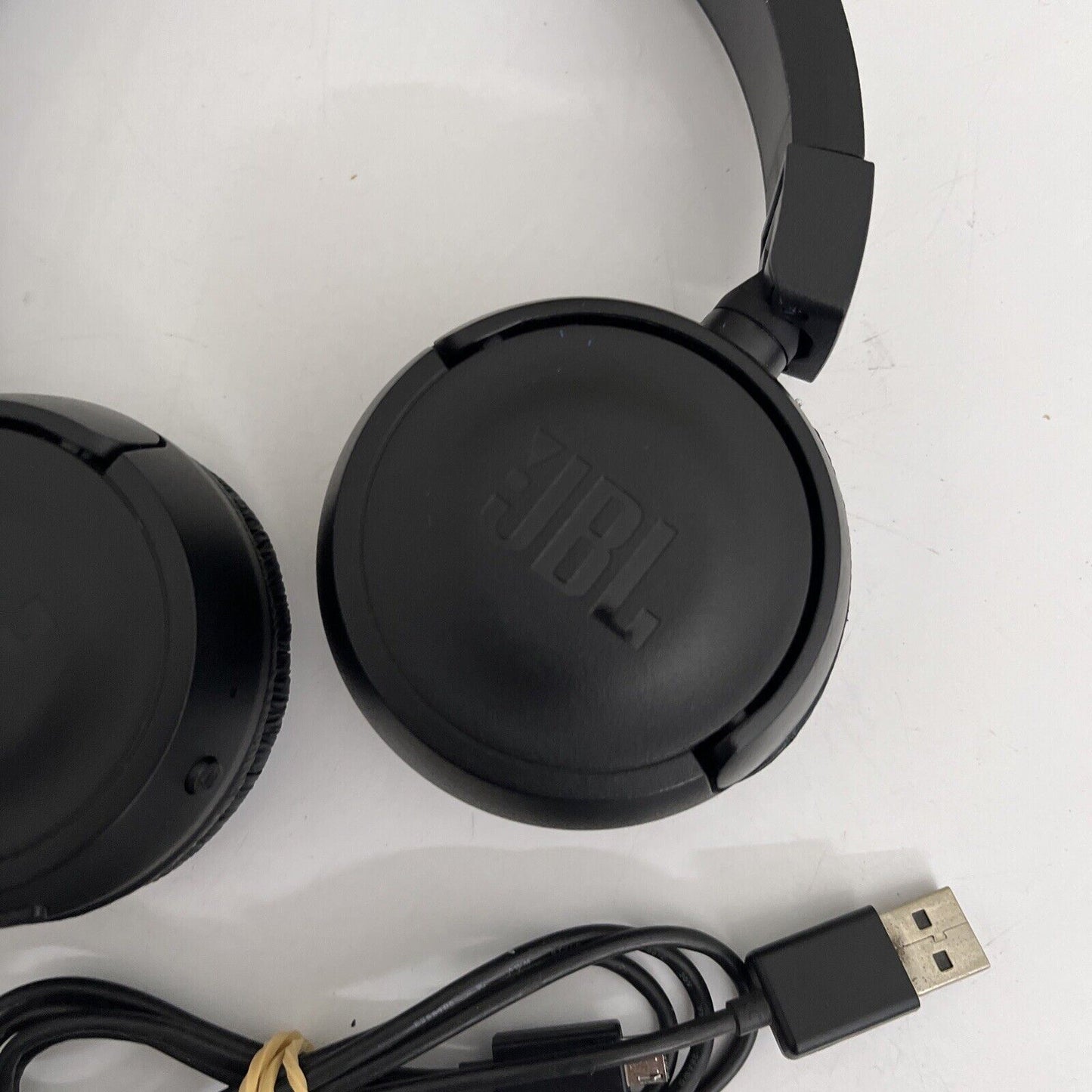 JBL T450BT Bluetooth Headphones with JBL Pure Bass - Tested working