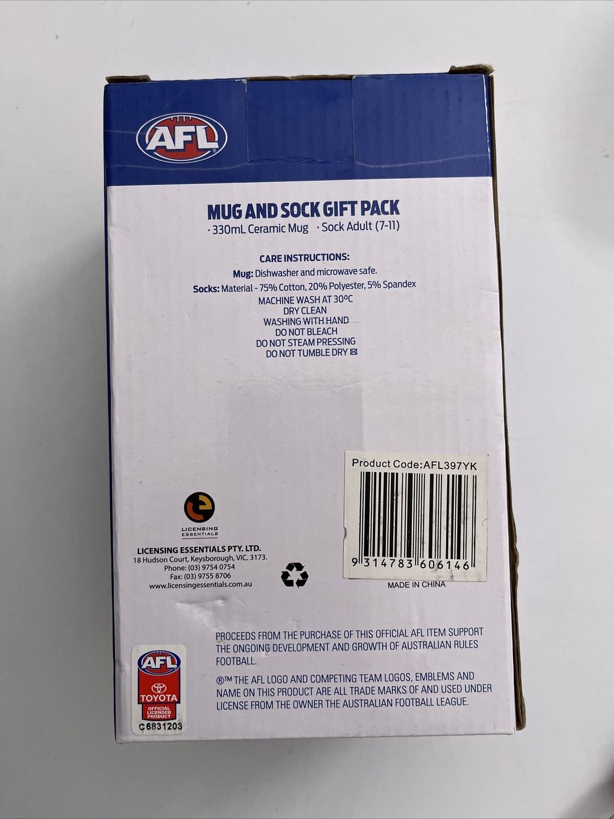 AFL Port Power Mug and Sock Gift Pack + Port Power Clock