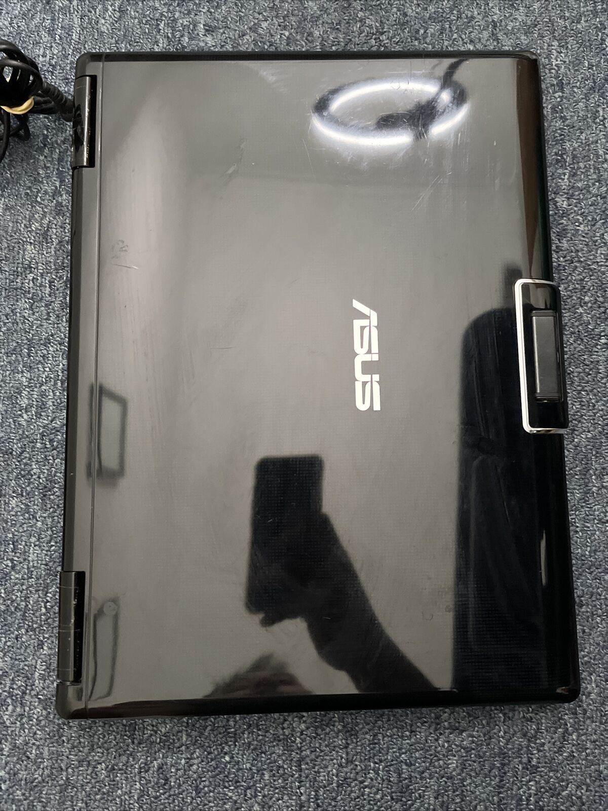 ASUS M51Va 15.4" Laptop Intel Core Duo P8600 2.4Ghz 3GB DVD Writer 320GB HDD